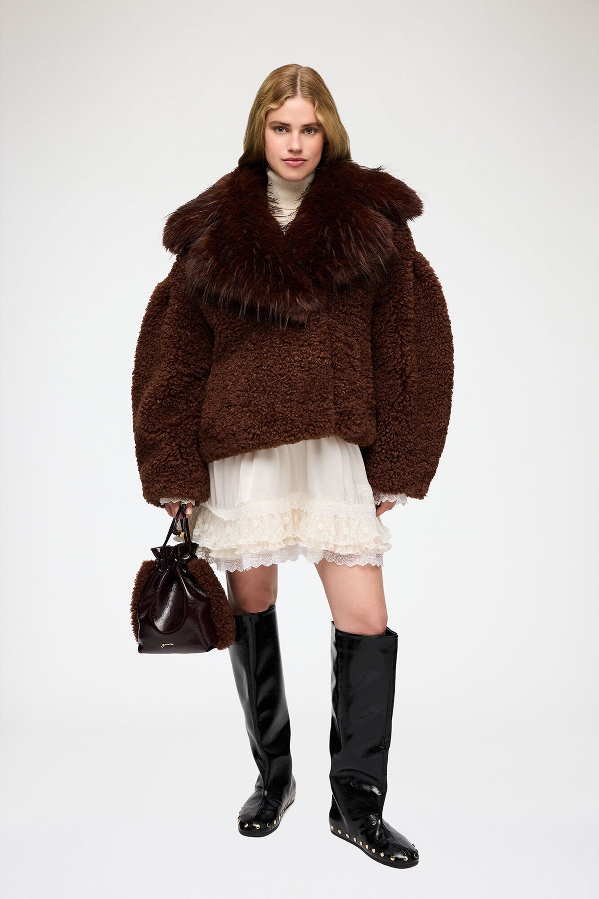 LEO BOUTIQUE Alternative Shearling Jacket | Chocolate Brown GANNI