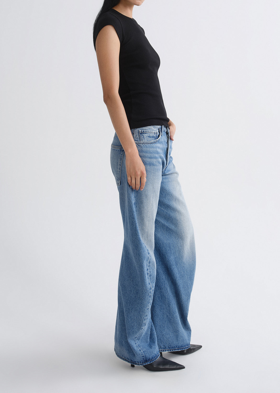 AGOLDE Spiral Jean (Weightless) | In Venture LEO BOUTIQUE 