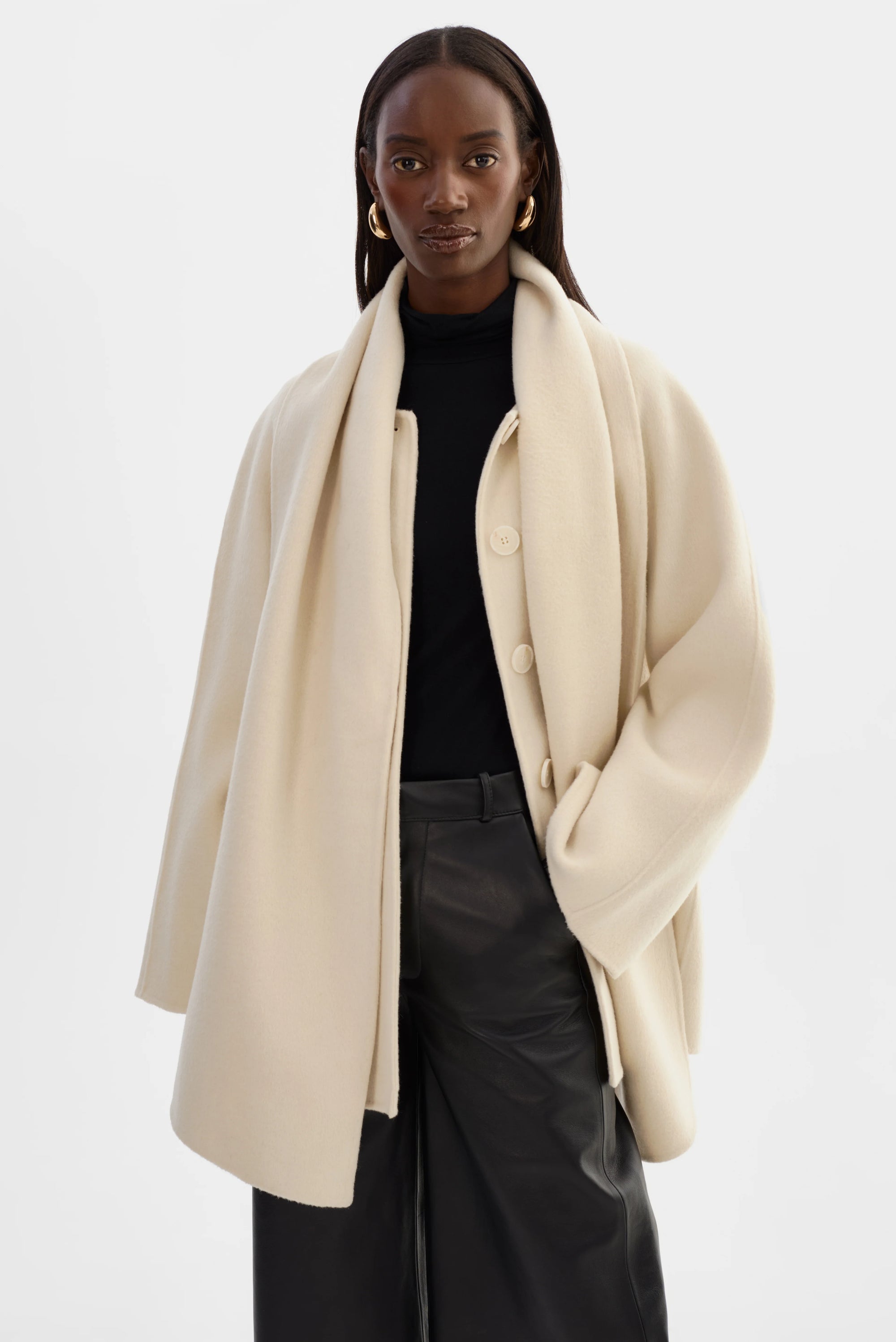 LEO BOUTIQUE Anca Scarf Coat | Winter White LAMARQUE