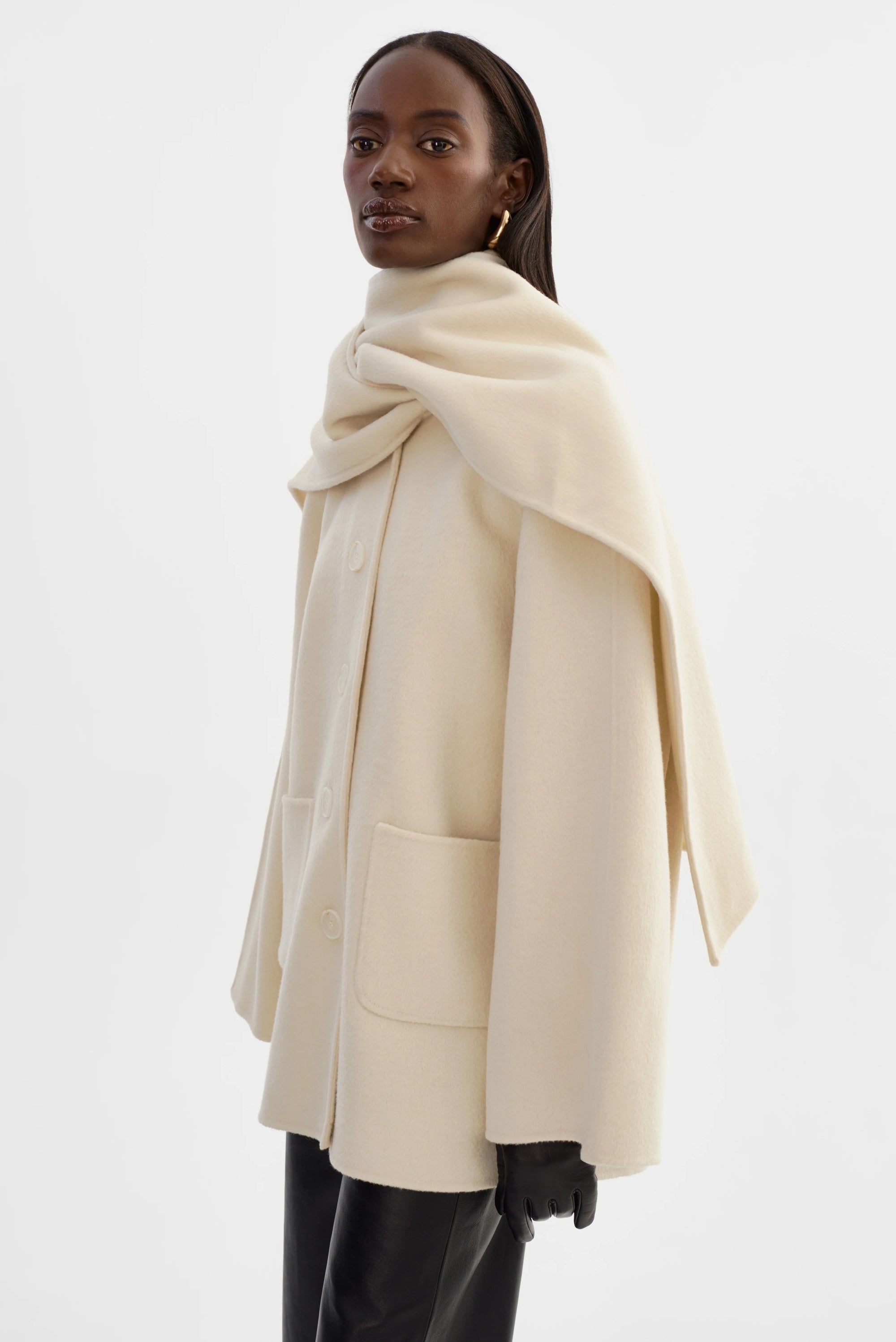 LEO BOUTIQUE Anca Scarf Coat | Winter White LAMARQUE