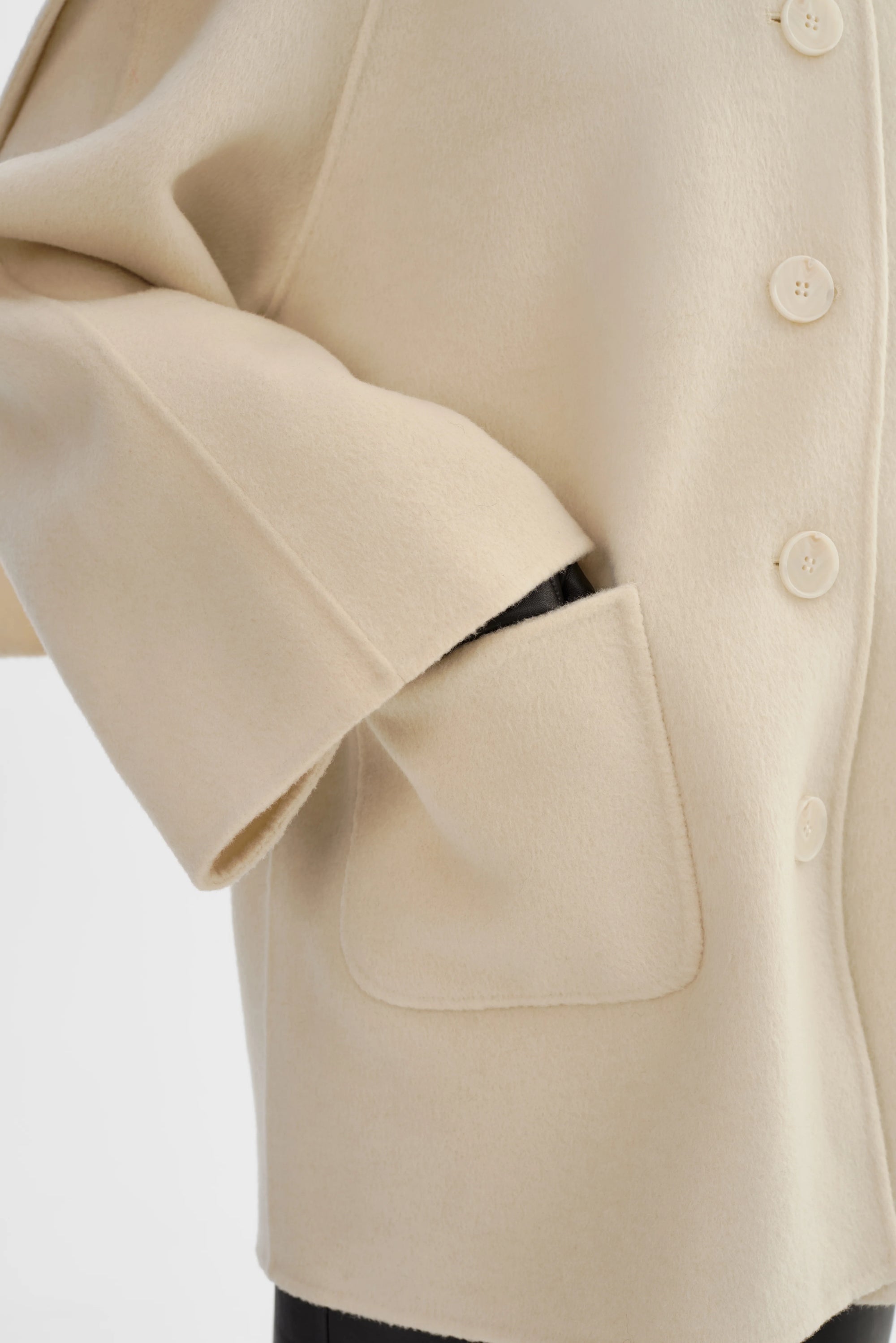 LEO BOUTIQUE Anca Scarf Coat | Winter White LAMARQUE