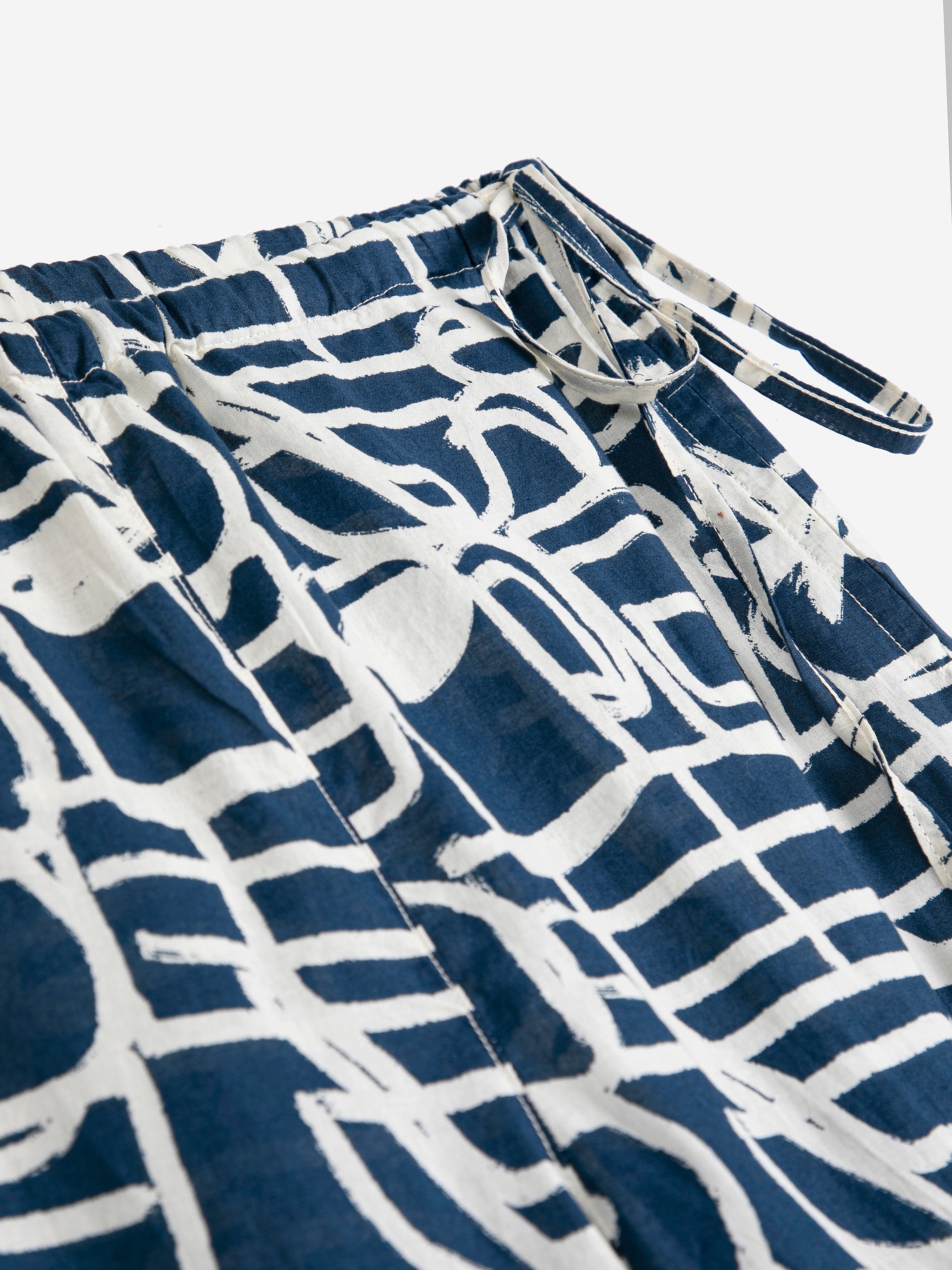 LEO BOUTIQUE Cookery Festival Pattern Wide Leg Trousers | Navy BOBO CH…