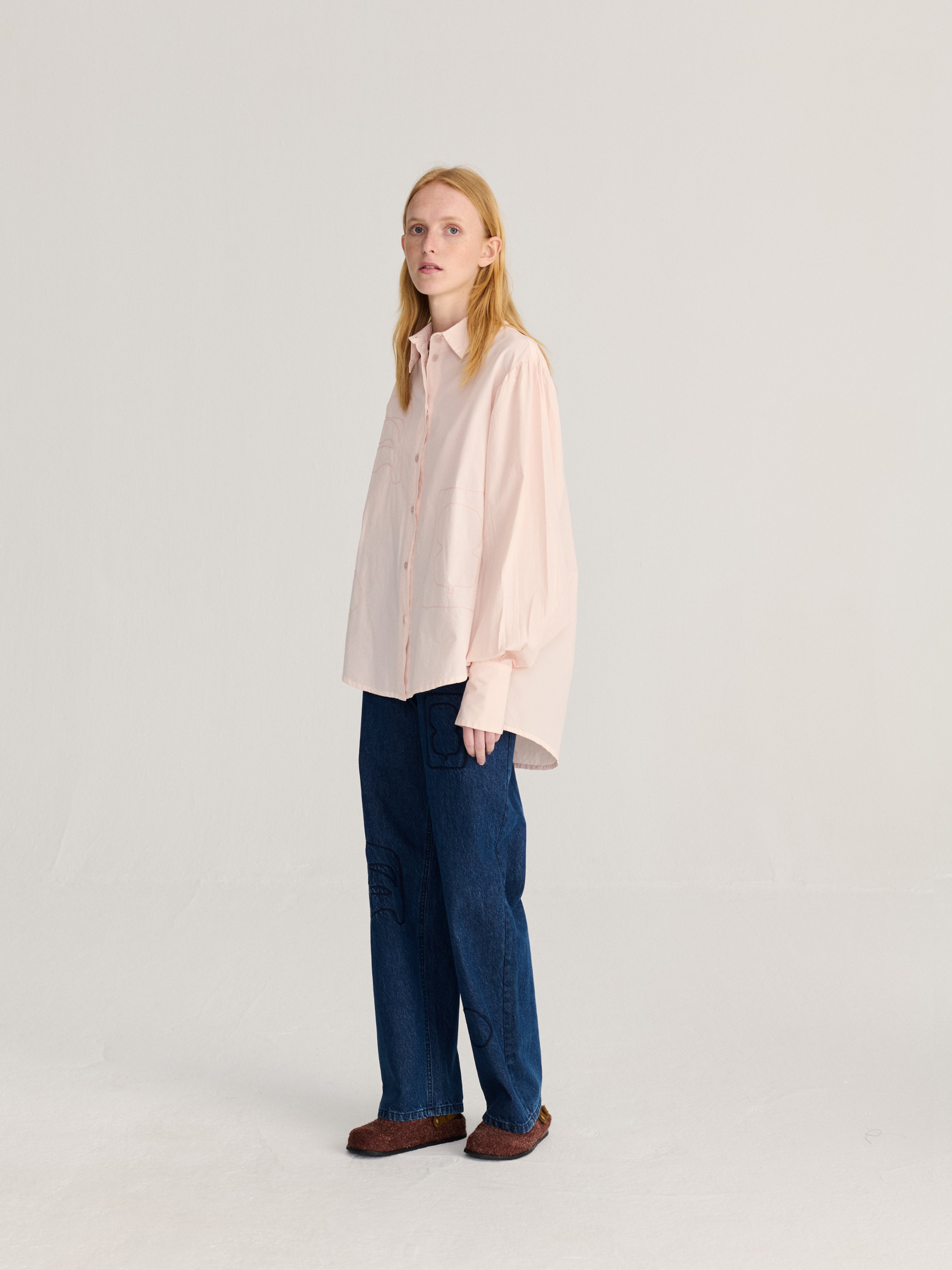 LEO BOUTIQUE Plant Seal Embroidery Poplin Shirt | Light Pink BOBO CHOSES