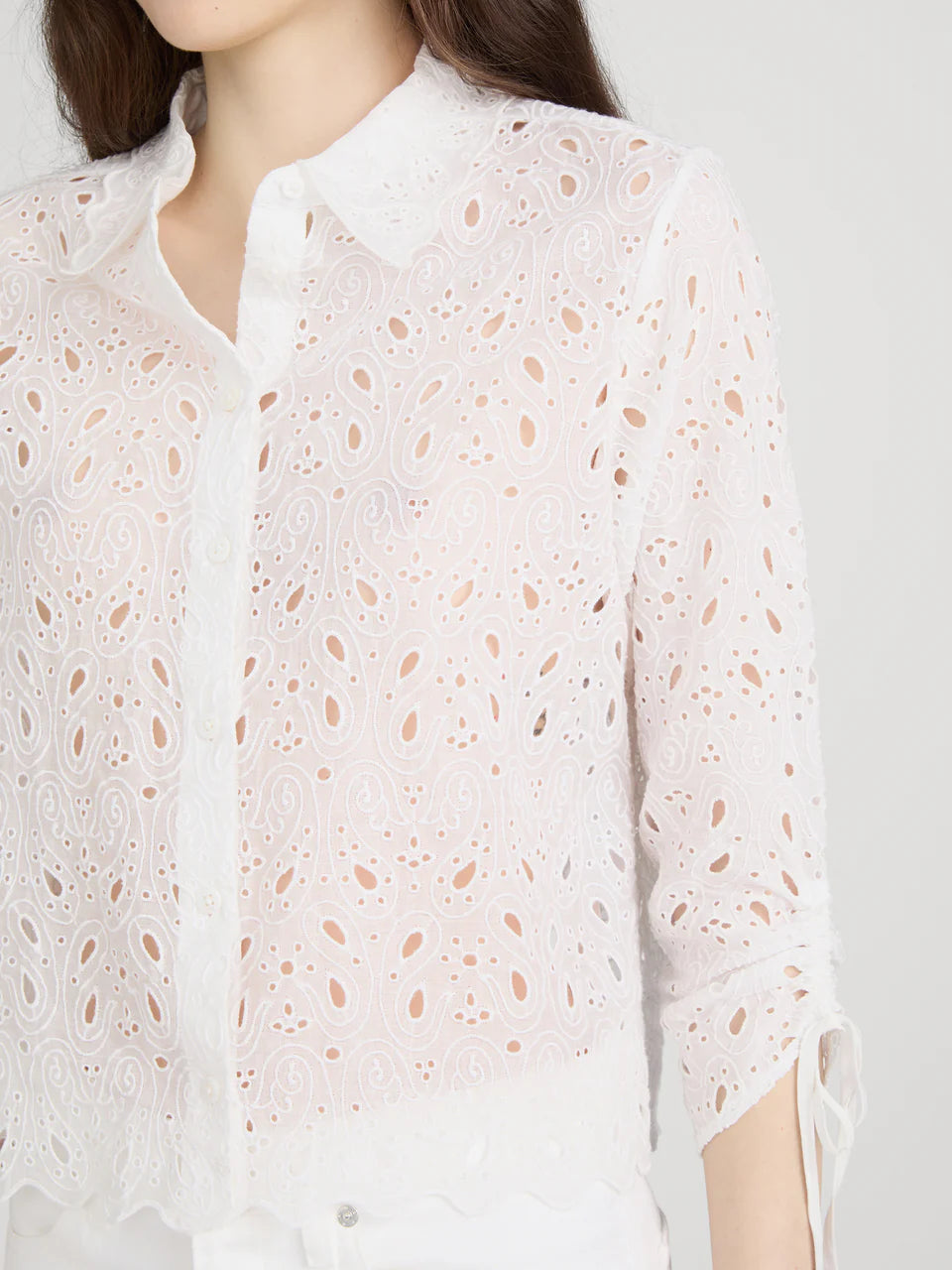 FRAME The Paisley Cinch Sleeve Shirt | White LEO BOUTIQUE 