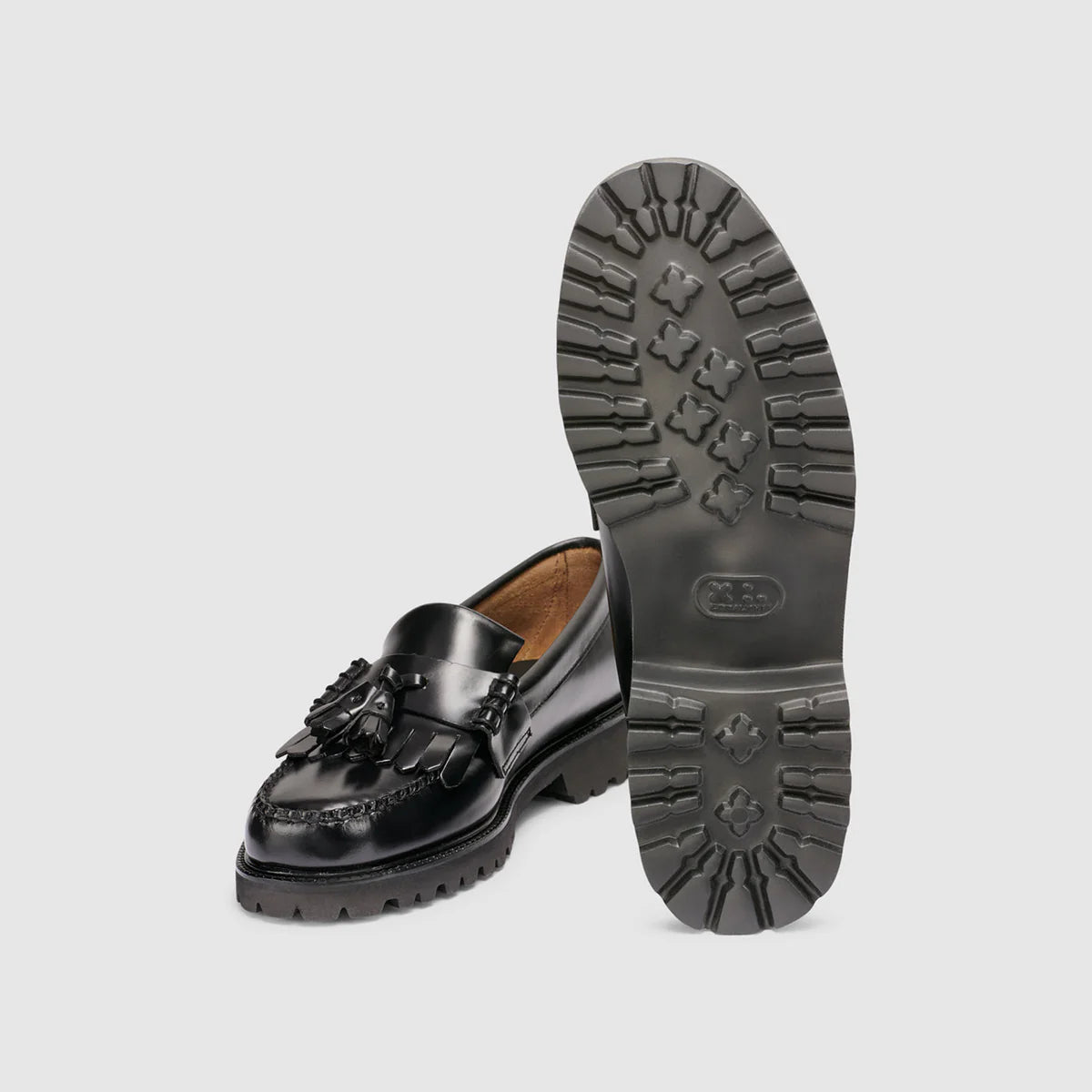 G.H Bass Layton Lug Loafer | Black LEO BOUTIQUE