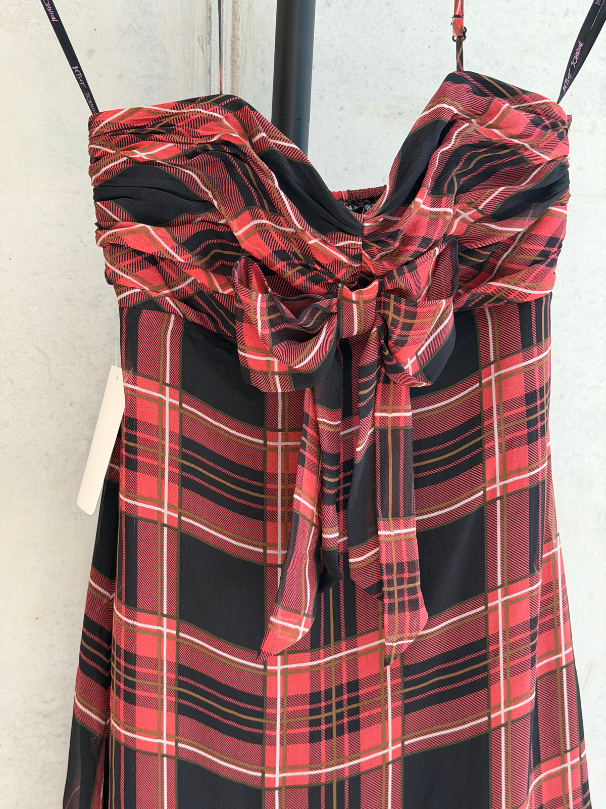LEO RELOVED 2 Betsey Johnson Red Plaid Dress