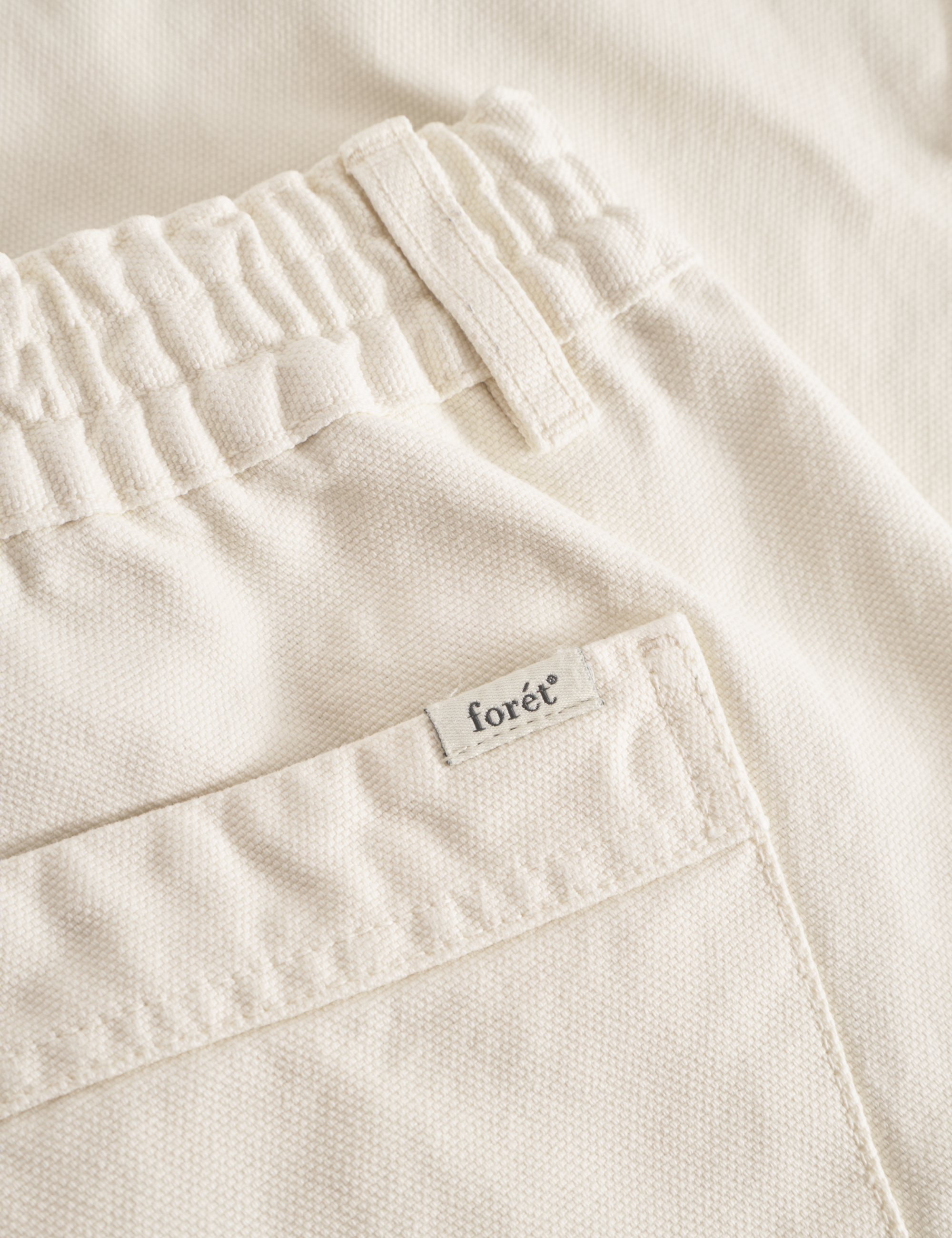 FORET Clay Cargo Shorts Cloud LEO BOUTIQUE