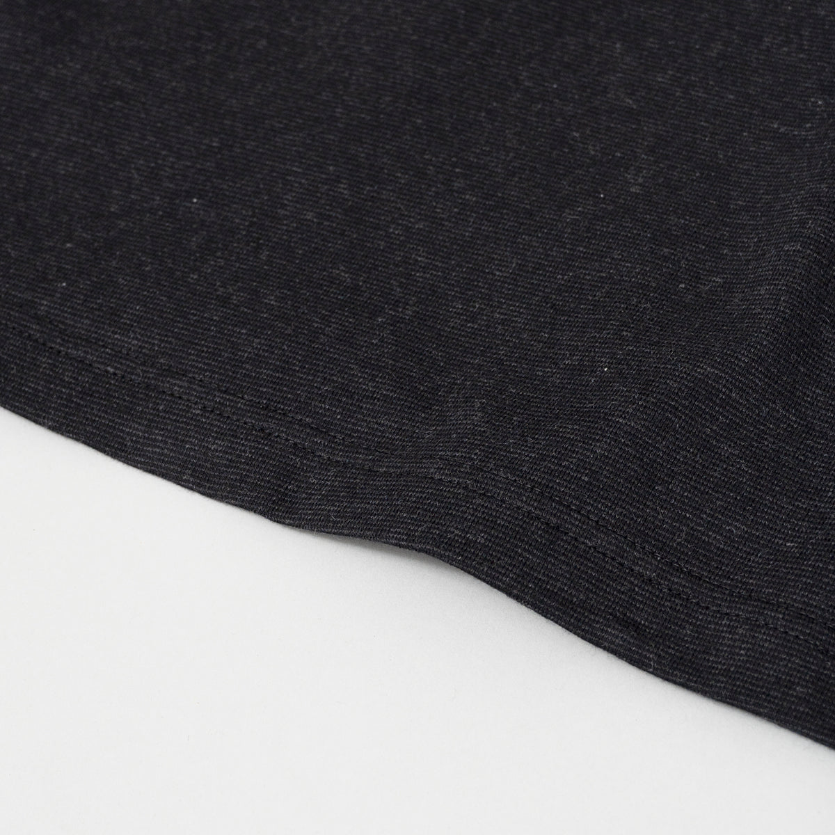 STILL BY HAND Loose Pocket L/S | Charcoal LEO BOUTIQUE