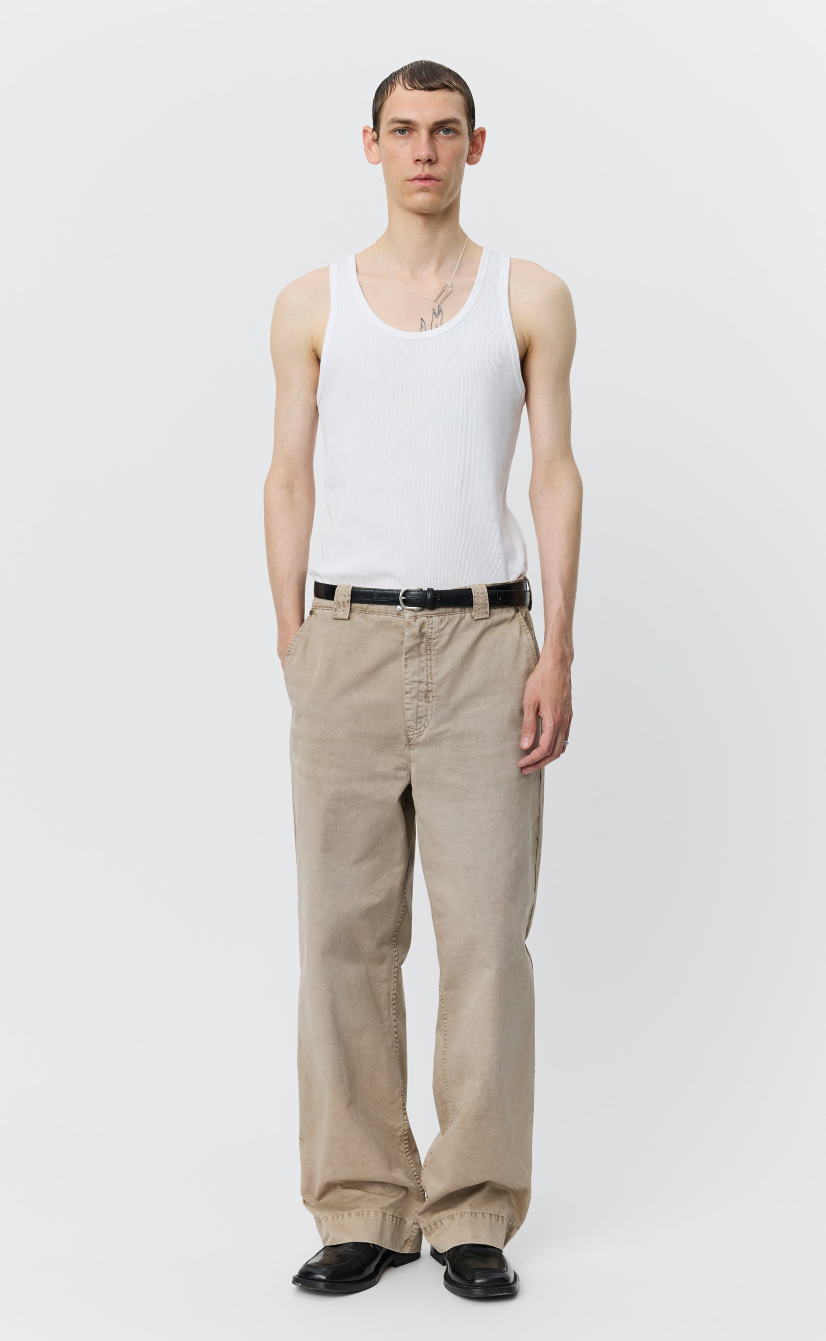 MFPEN Comission Chino | Stonewashed Sand LEO BOUTIQUE