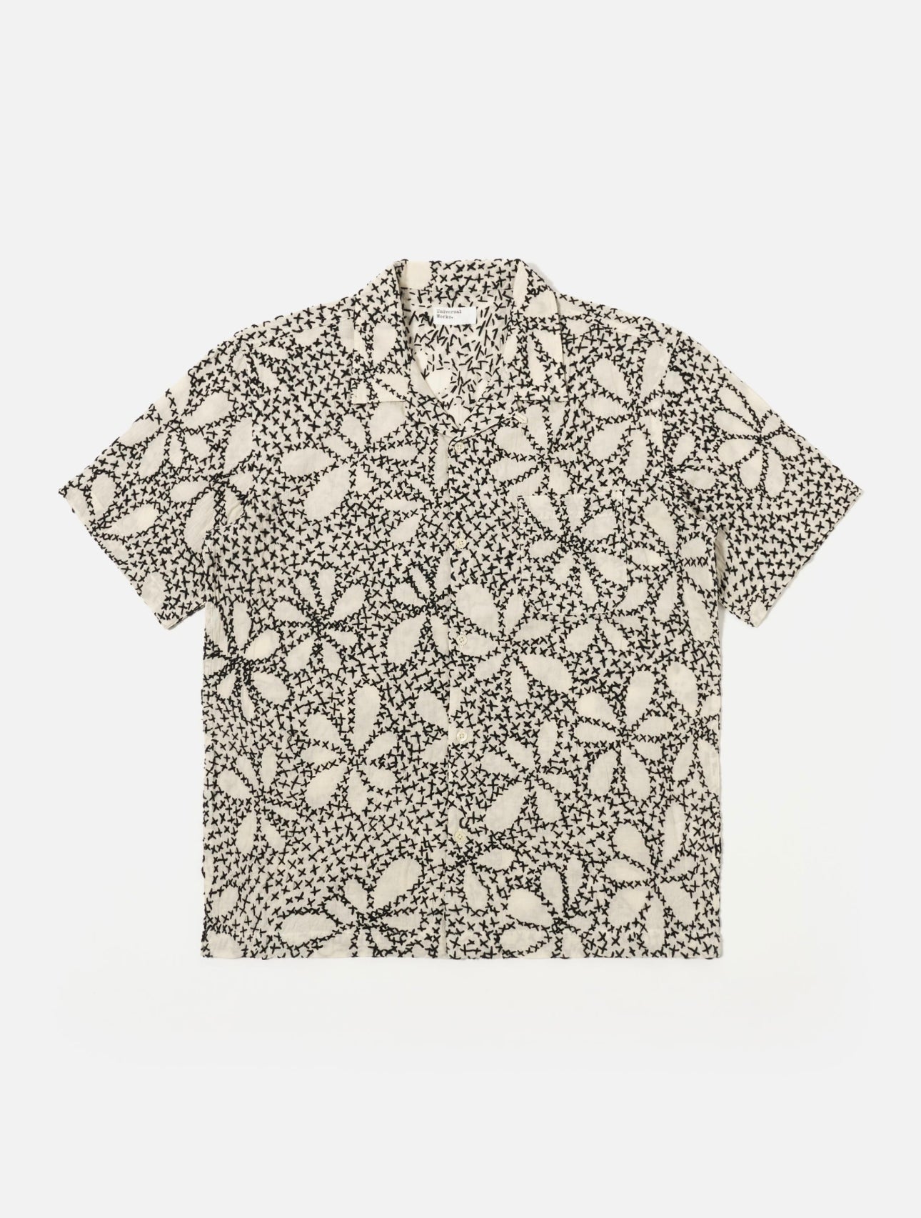 UNIVERSAL WORKS Road Shirt | Ecru/Black LEO BOUTIQUE