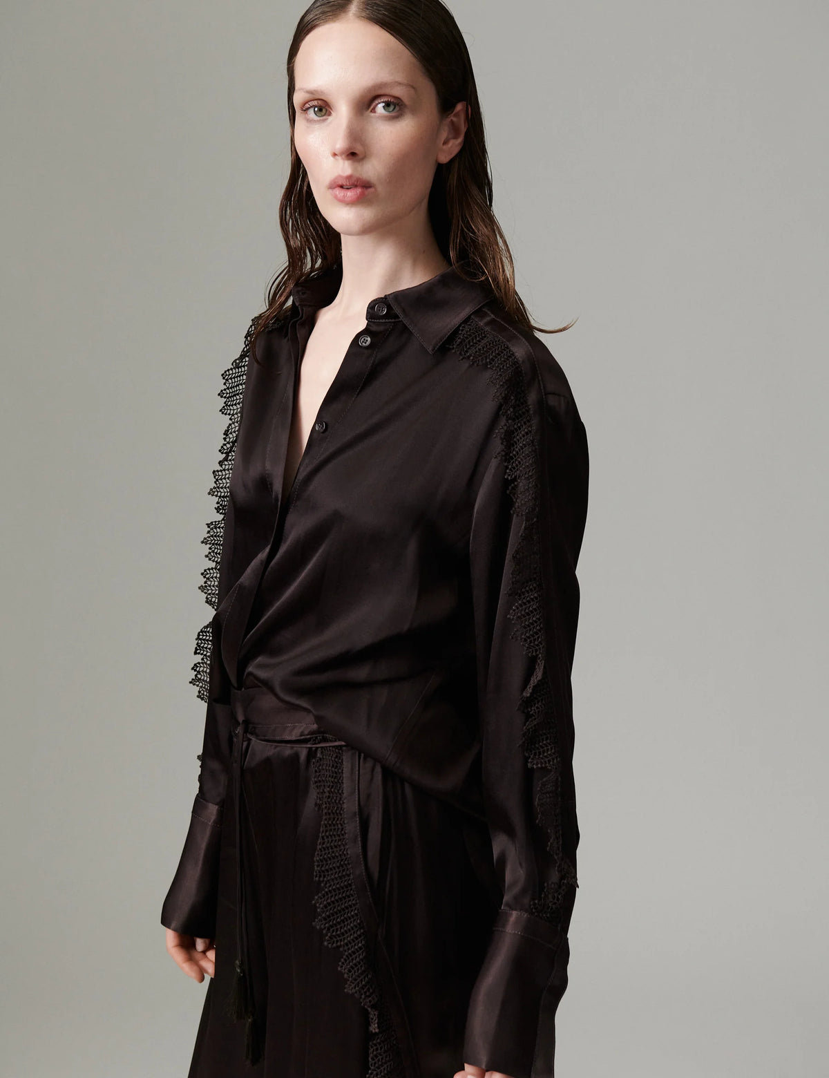 LEO BOUTIQUE Mola Silky Touch Blouse | Ganache BIRGER et MIKKELSEN