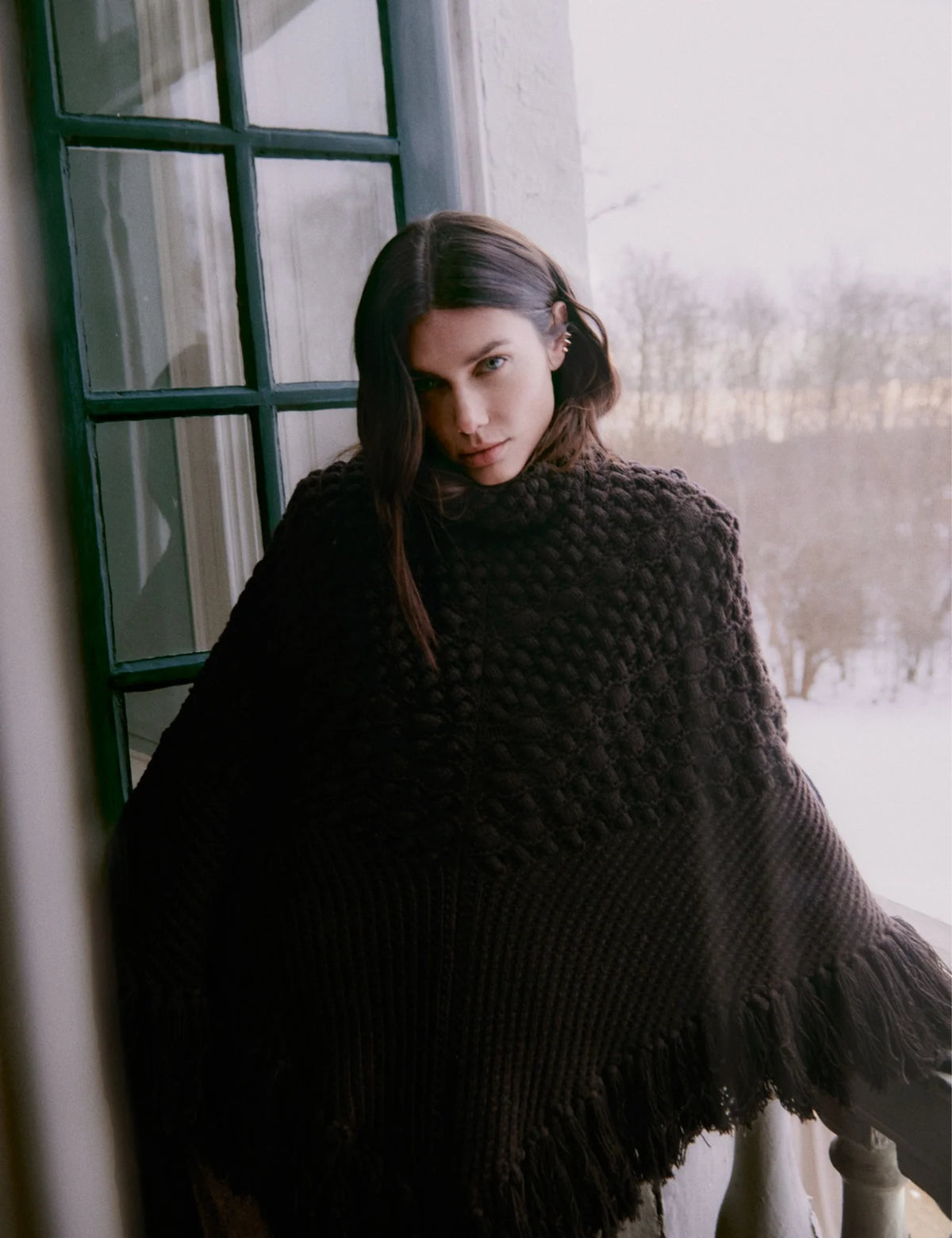 LEO BOUTIQUE Poncho Cable Knit Turtleneck | Ganache DAY BIRGER et MIKKELSEN