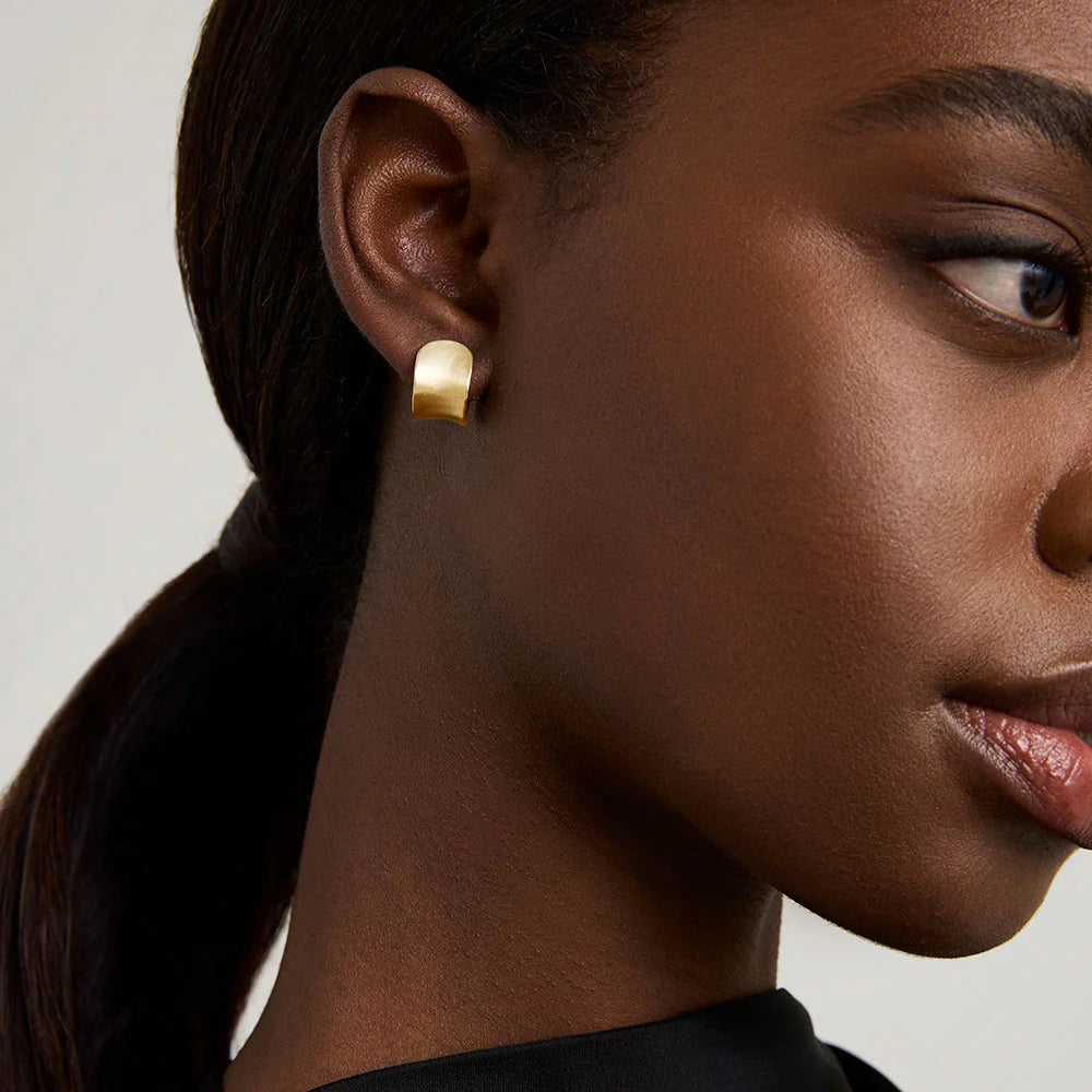 DEAN DAVIDSON Mini Sol Huggie | Gold LEO BOUTIQUE