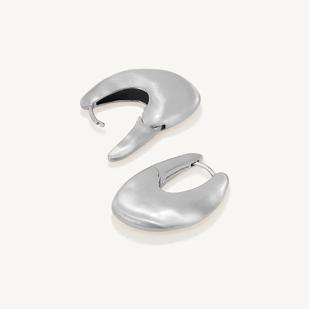 LEO BOUTIQUE Sierra Hinged Hoop Earrings | Silver E1214-S DEAN DAVIDSON
