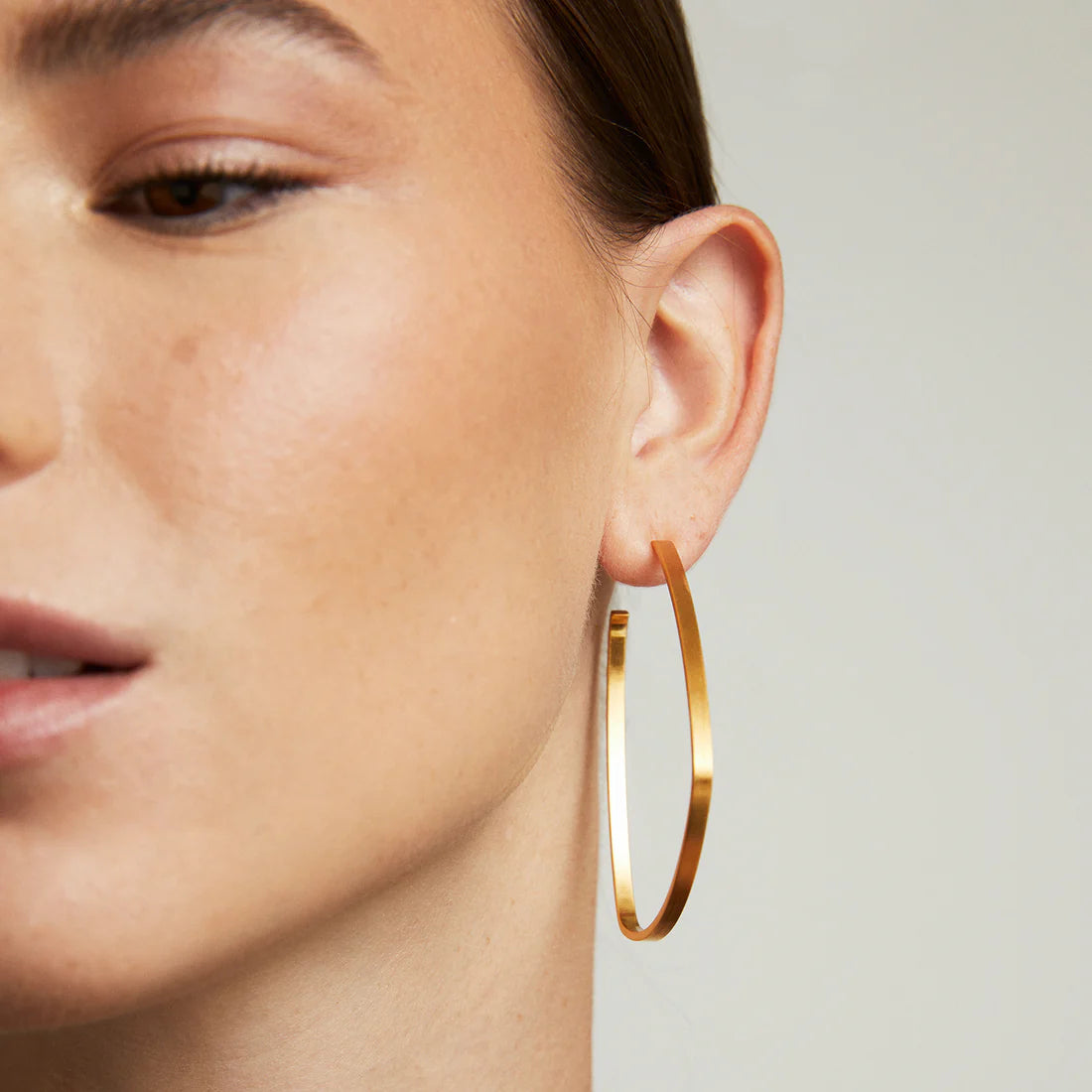 DEAN DAVIDSON Square Hoops | Gold E408-GLD LEO BOUTIQUE