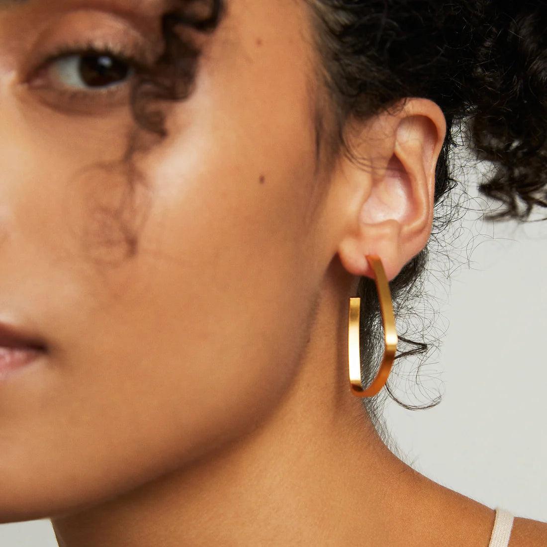 DEAN DAVIDSON Small Square Hoops | Gold LEO BOUTIQUE
