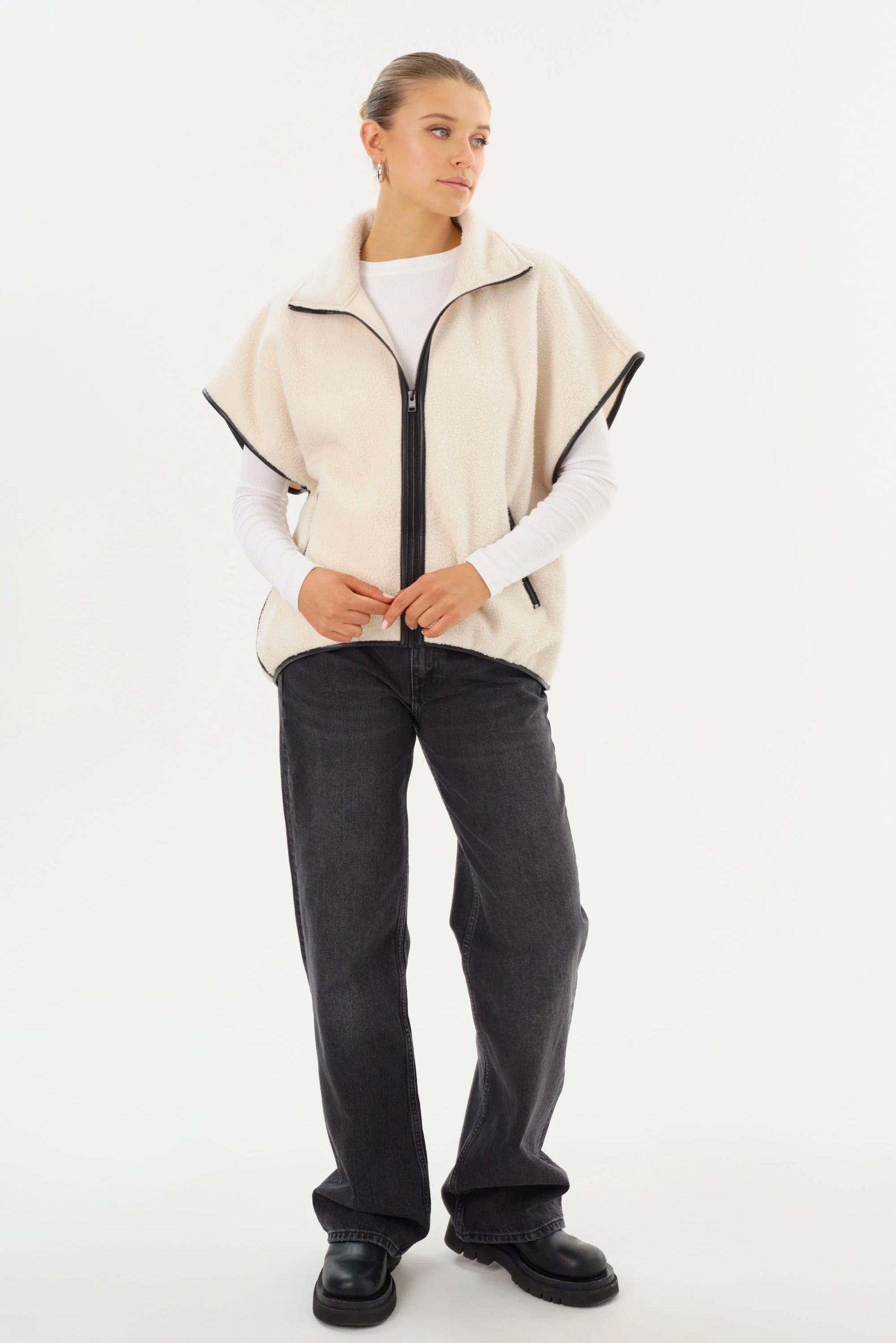 LEO BOUTIQUE Eudora Fleece Zip | ivory LAMARQUE