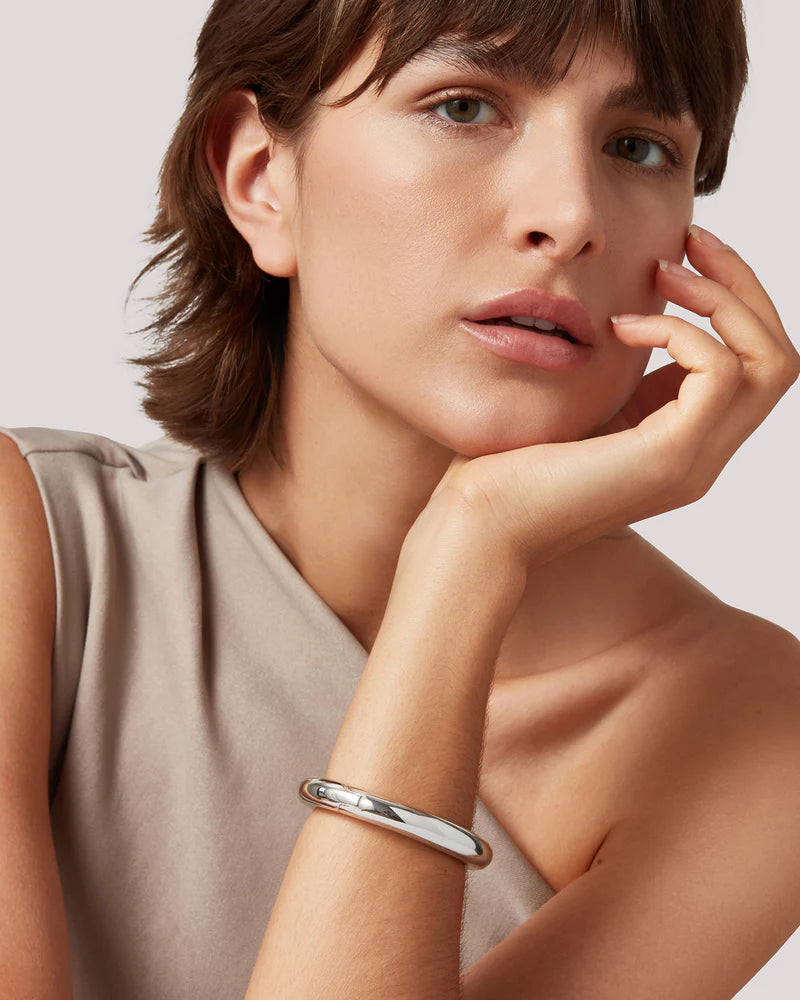 Jenny Bird Gia Mega Bangle | Silver LEO BOUTIQUE