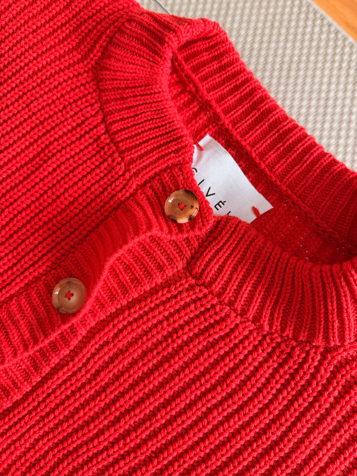 GIVEH Coco Cardi | Red LEO BOUTIQUE