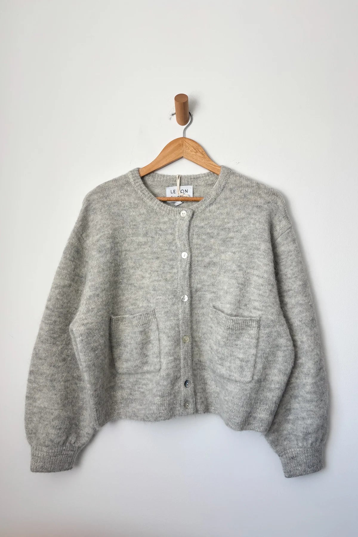 LEO BOUTIQUE Amélie Alpaca Cardigan Light Grey LE BON SHOPPE