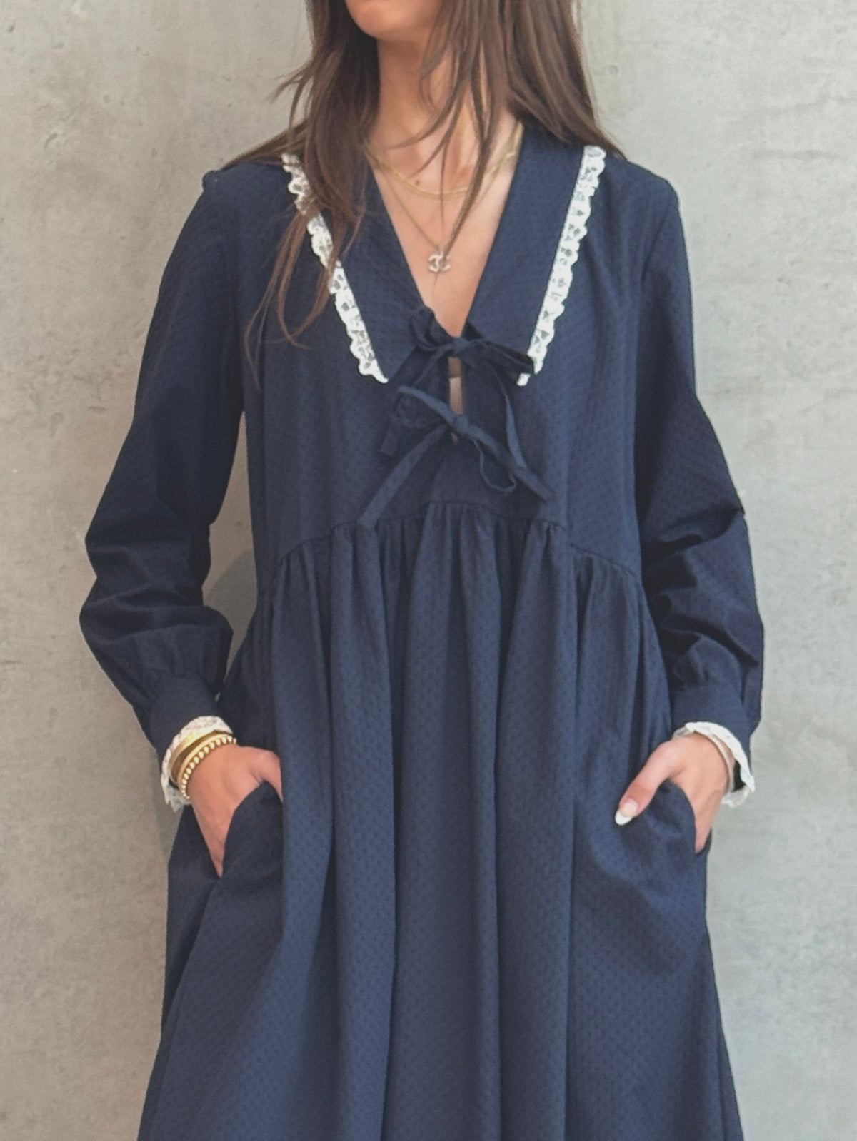 LEO BOUTIQUE Woolf Dress | Navy A BRONZE AGE