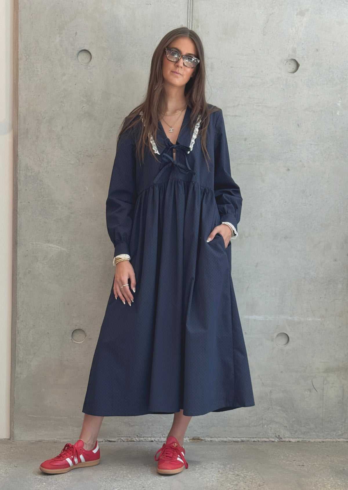 LEO BOUTIQUE Woolf Dress | Navy A BRONZE AGE