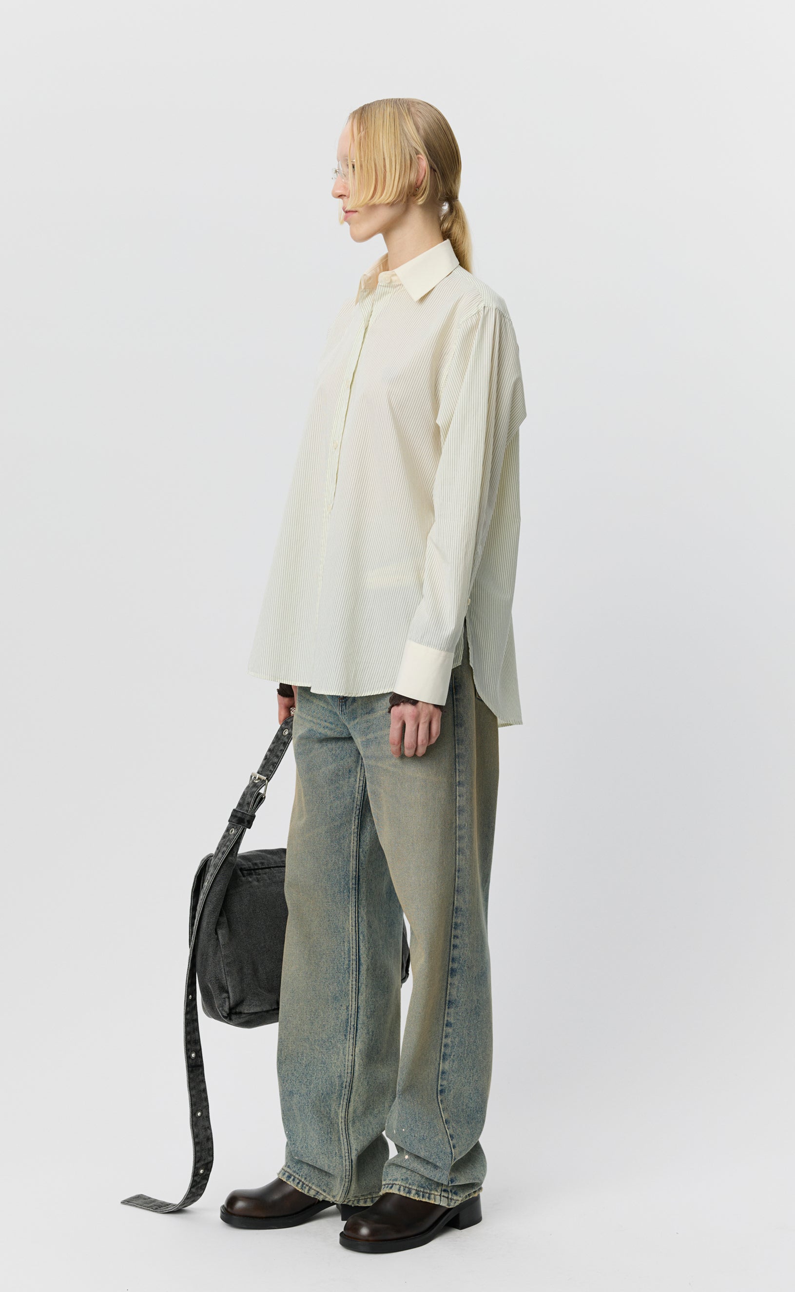 MFPEN Inquiry Shirt | Elegant Stripe LEO BOUTIQUE