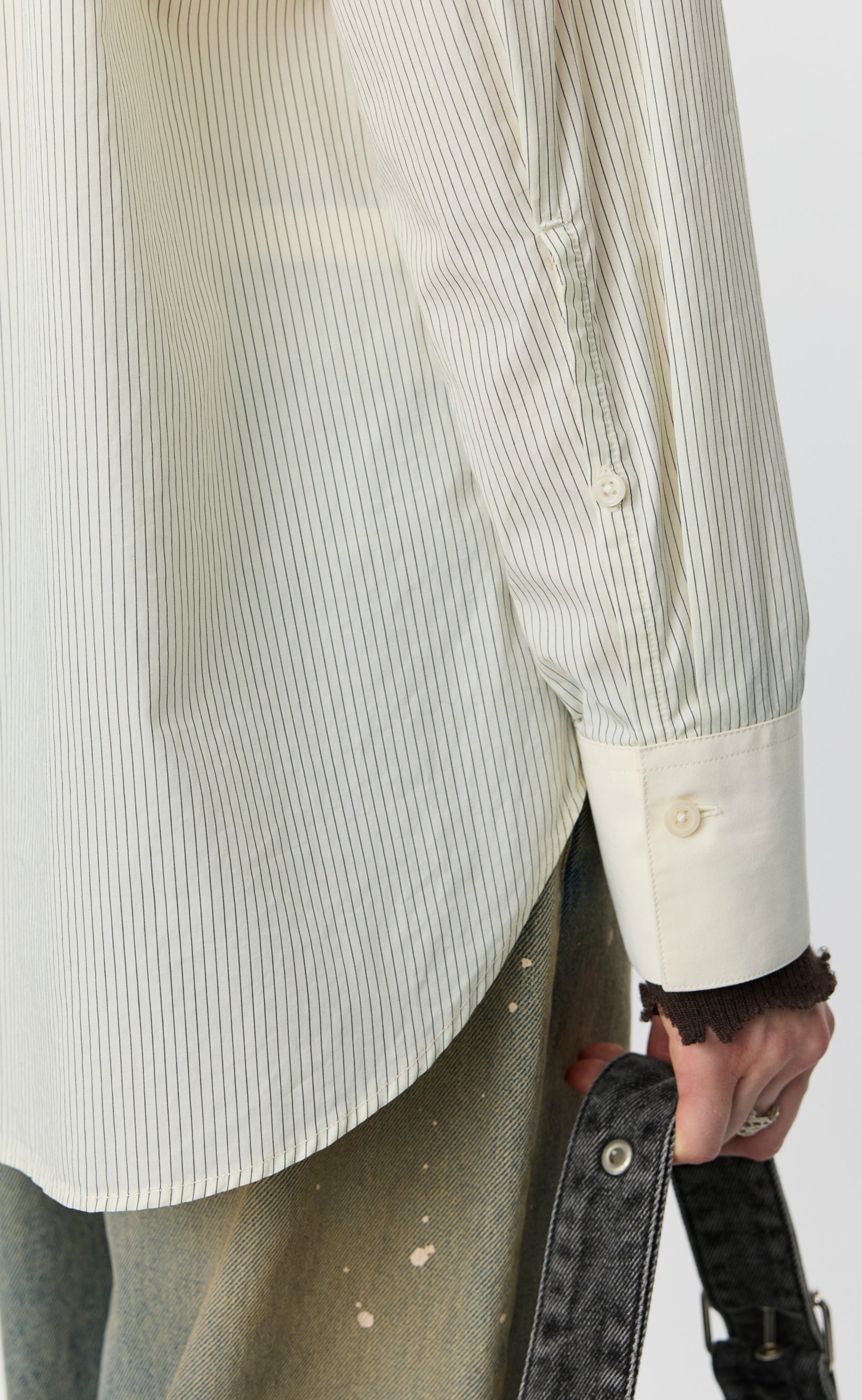 MFPEN Inquiry Shirt | Elegant Stripe LEO BOUTIQUE
