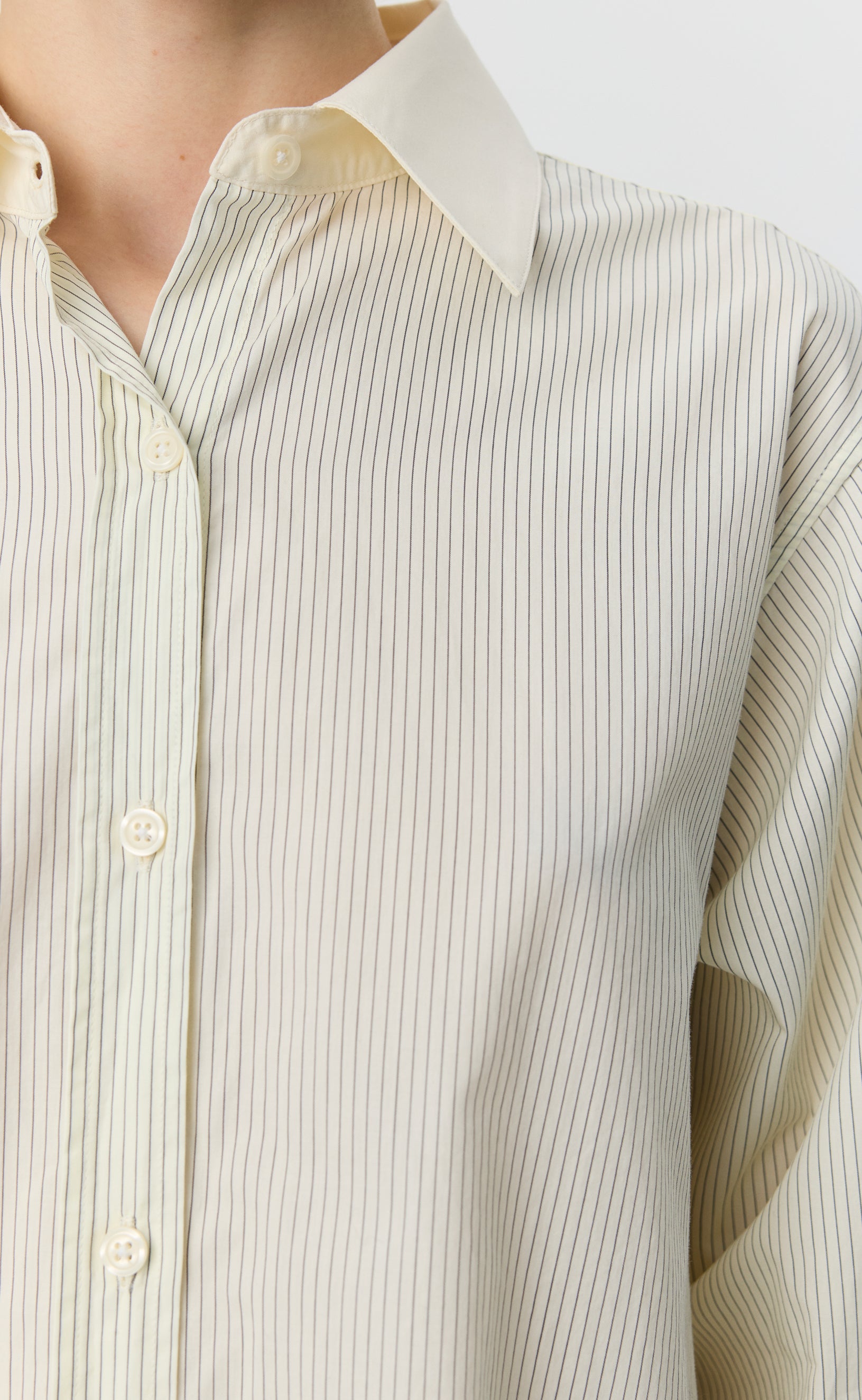 MFPEN Inquiry Shirt | Elegant Stripe LEO BOUTIQUE