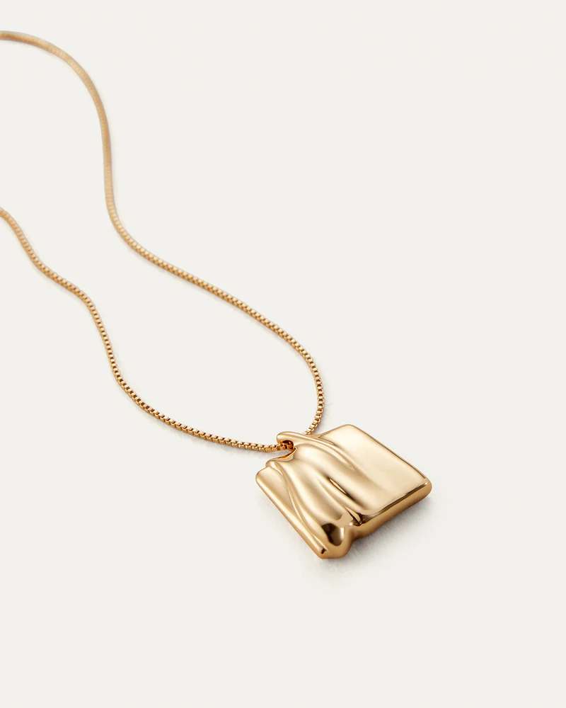 LEO BOUTIQUE Sundra Pendant Necklace | Gold JENNYBIRD