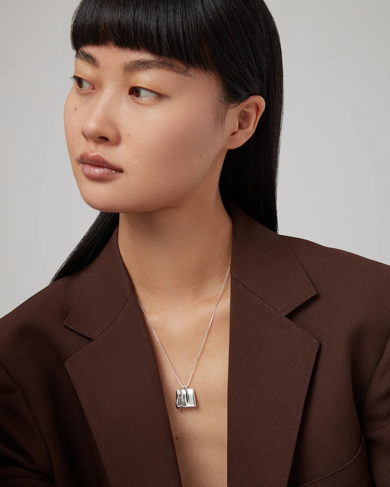 LEO BOUTIQUE Sundra Pendant Necklace | Silver JENNYBIRD