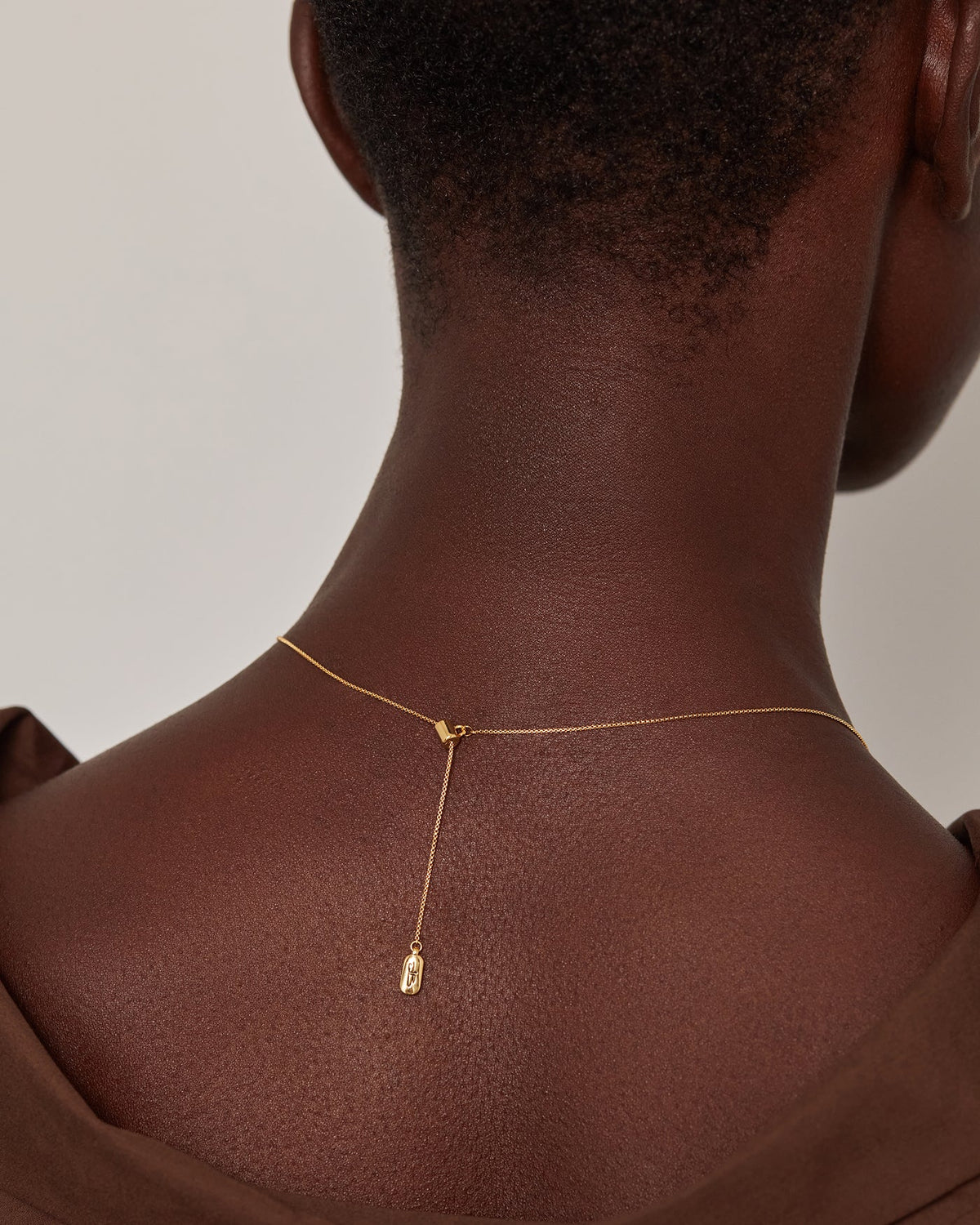 LEO BOUTIQUE Leon Pendant Necklace | Gold JENNYBIRD 