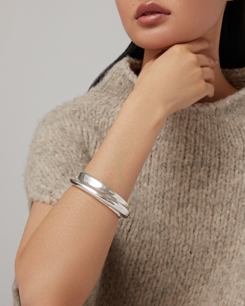 JENNY BIRD Lennon Bangle | Silver LEO BOUTIQUE