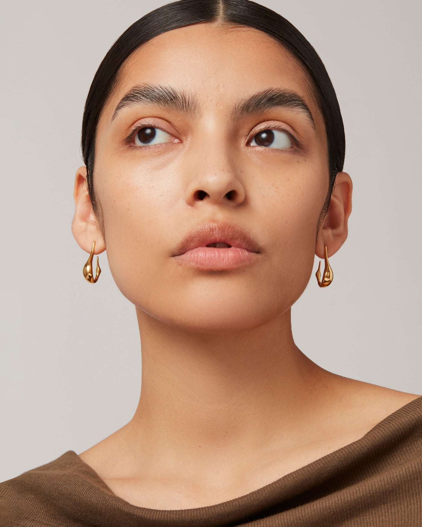 JENNY BIRD Colette Hoops Small | Gold LEO BOUTIQUE