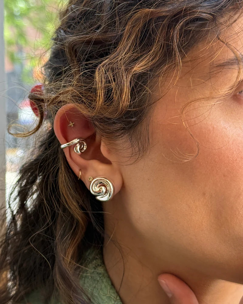 LEO BOUTIQUE Small Gio Earrings | Silver JENNYBIRD