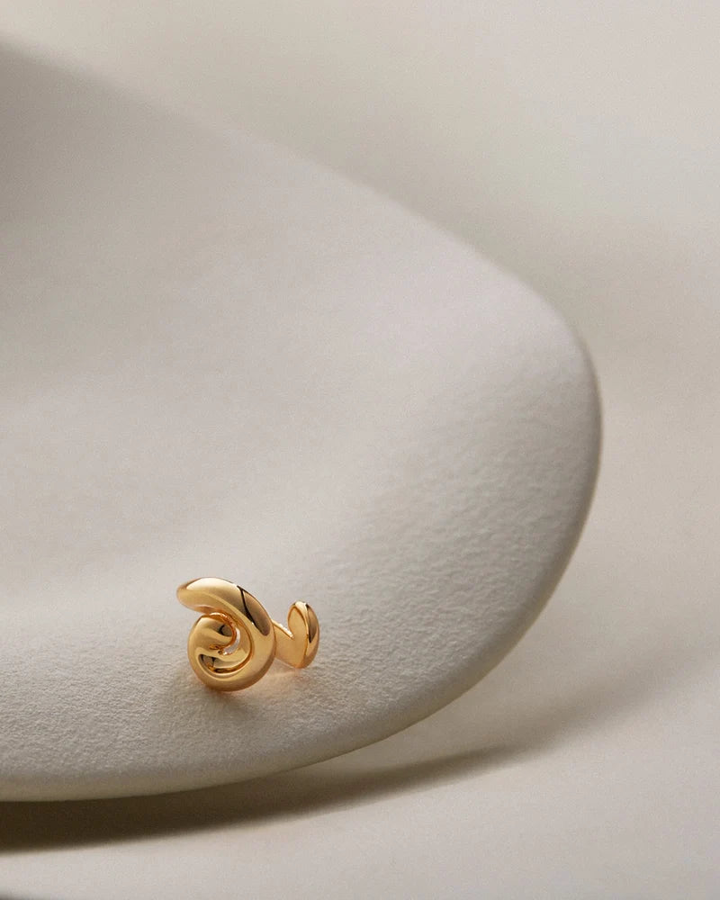 LEO BOUTIQUE Gio Ear Cuff | Gold JENNYBIRD