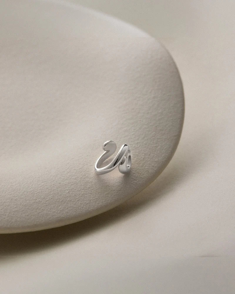 LEO BOUTIQUE Gio Ear Cuff | Silver JENNYBIRD