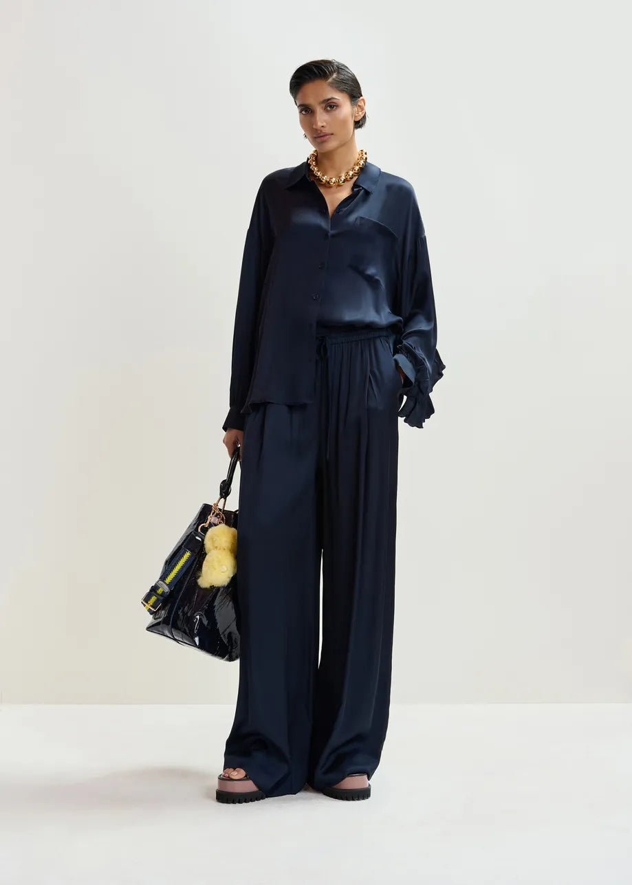 LEO BOUTIQUE Judith Oversized Ruffle Shirt | Navy ESSENTIEL ANTWERP