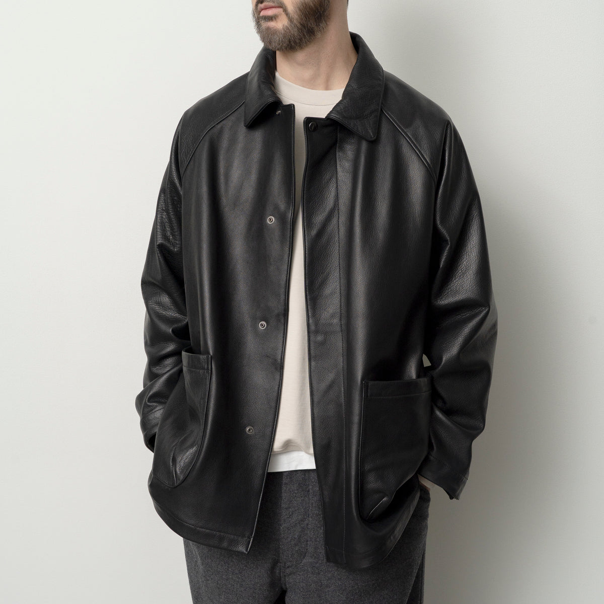 STILL BY HAND Leather Half Coat | Black LEO BOUTIQUE