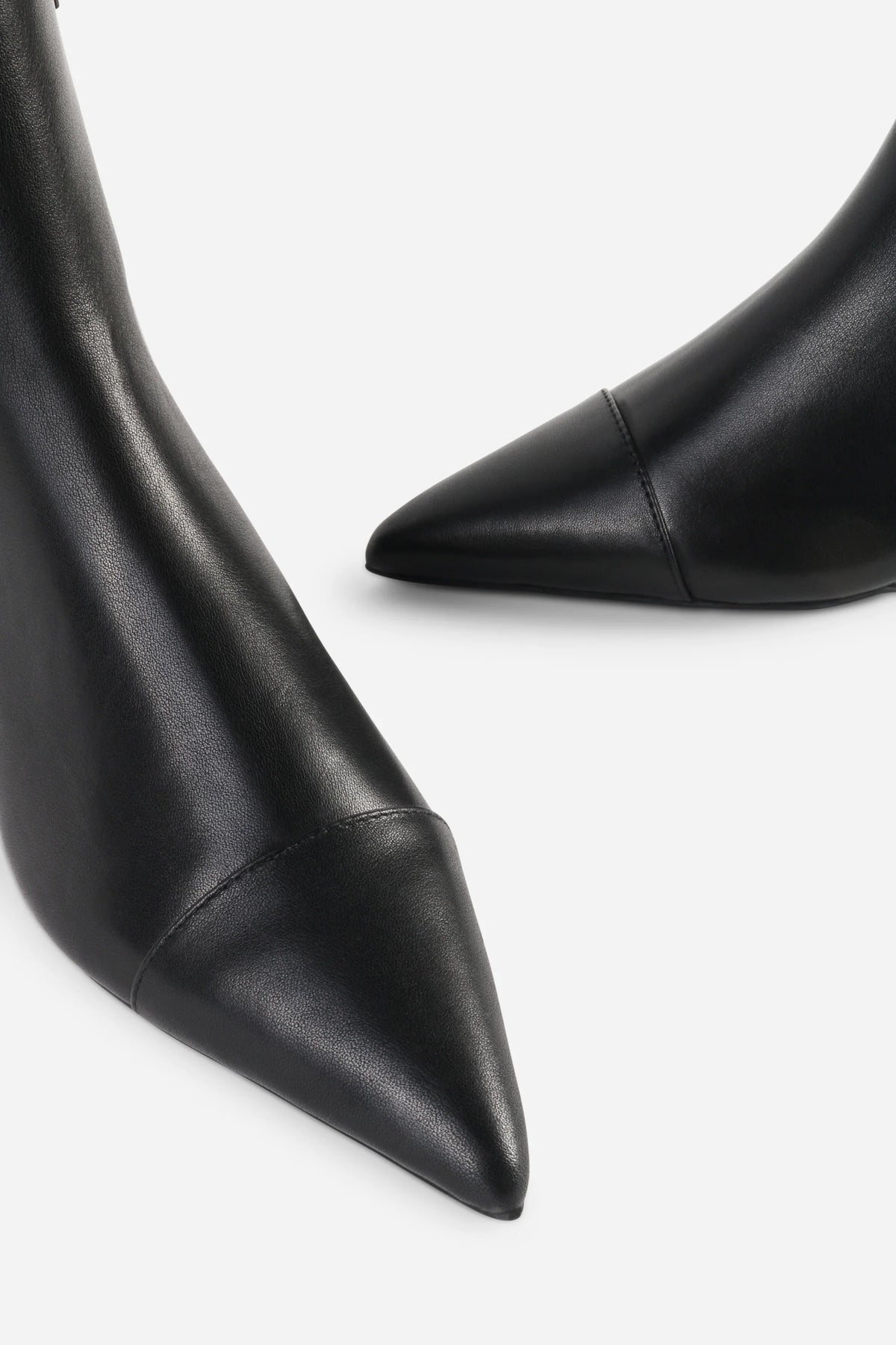 LEO BOUTIQUE Lexicon Micro Wedge Heel Ankle Boot | Black INTENTIONALLY BLANK