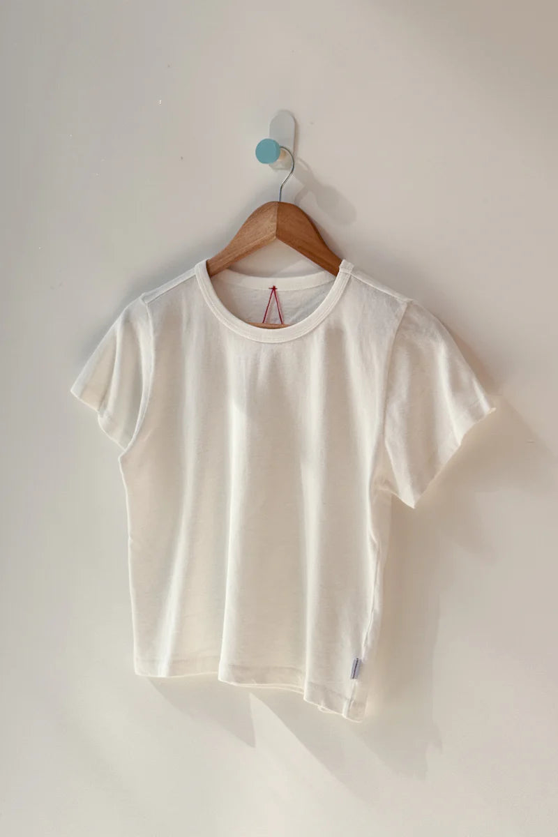 LE BON SHOPPE Little Boy Tee | Vintage White LEO BOUTIQUE