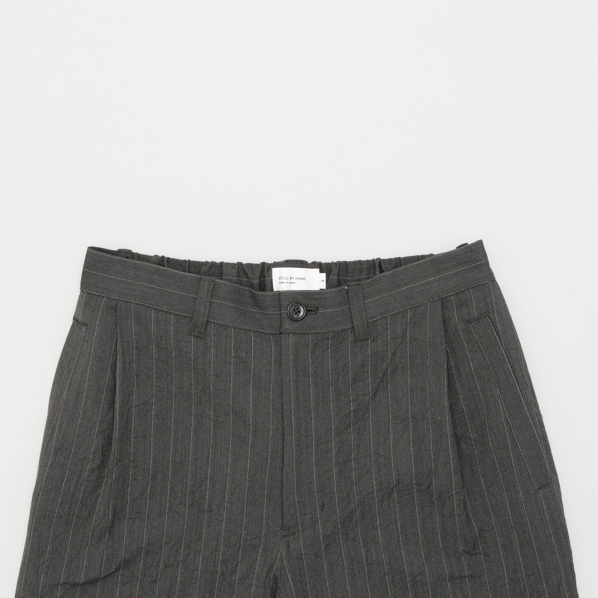 STILL BY HAND Creasy Pleated Pants | Charcoal LEO BOUTIQUE