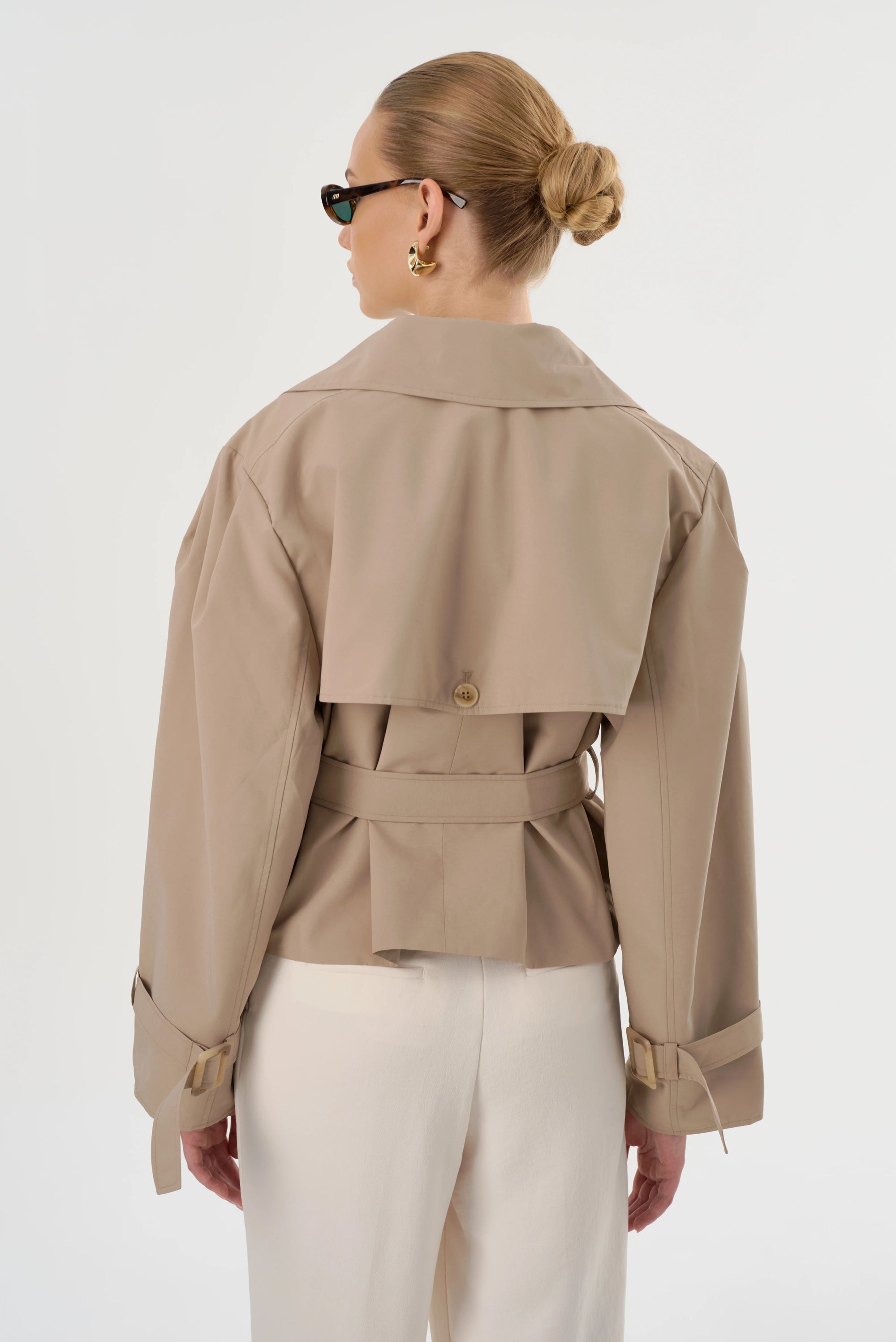 LAMARQUE Quinn Short Trench Jacket | Khaki LEO BOUTIQUE