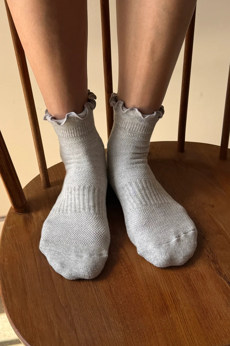 Ruffled Hugger Crew Socks | Grey/Red