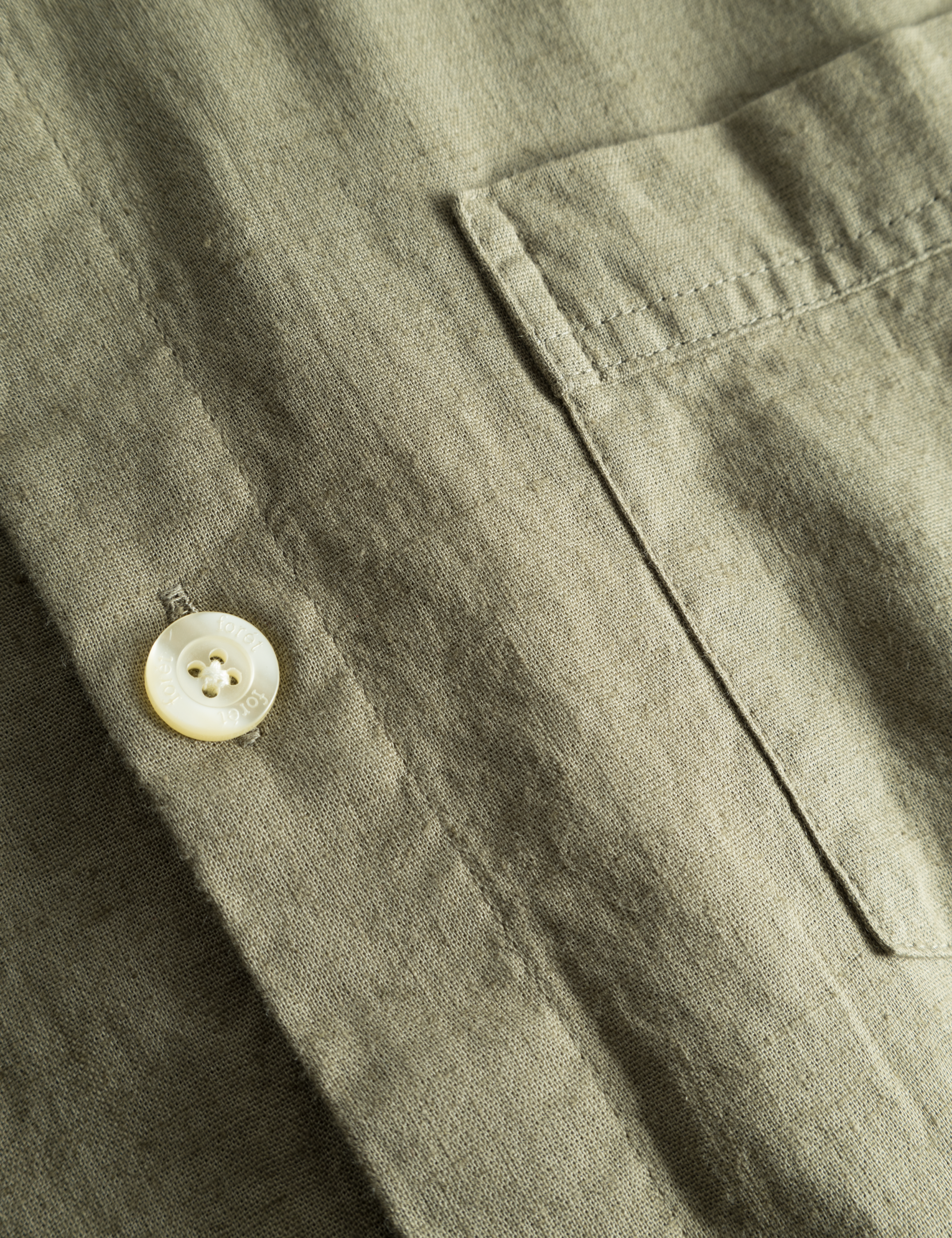 FORET Serene Linen SS Shirt Dusty Olive LEO BOUTIQUE