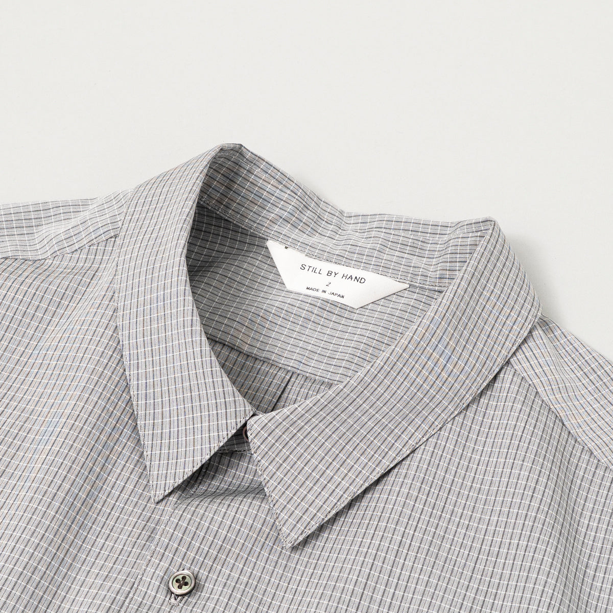 STILL BY HAND Regular Collared Shirt | Grey Check LEO BOUTIQUE