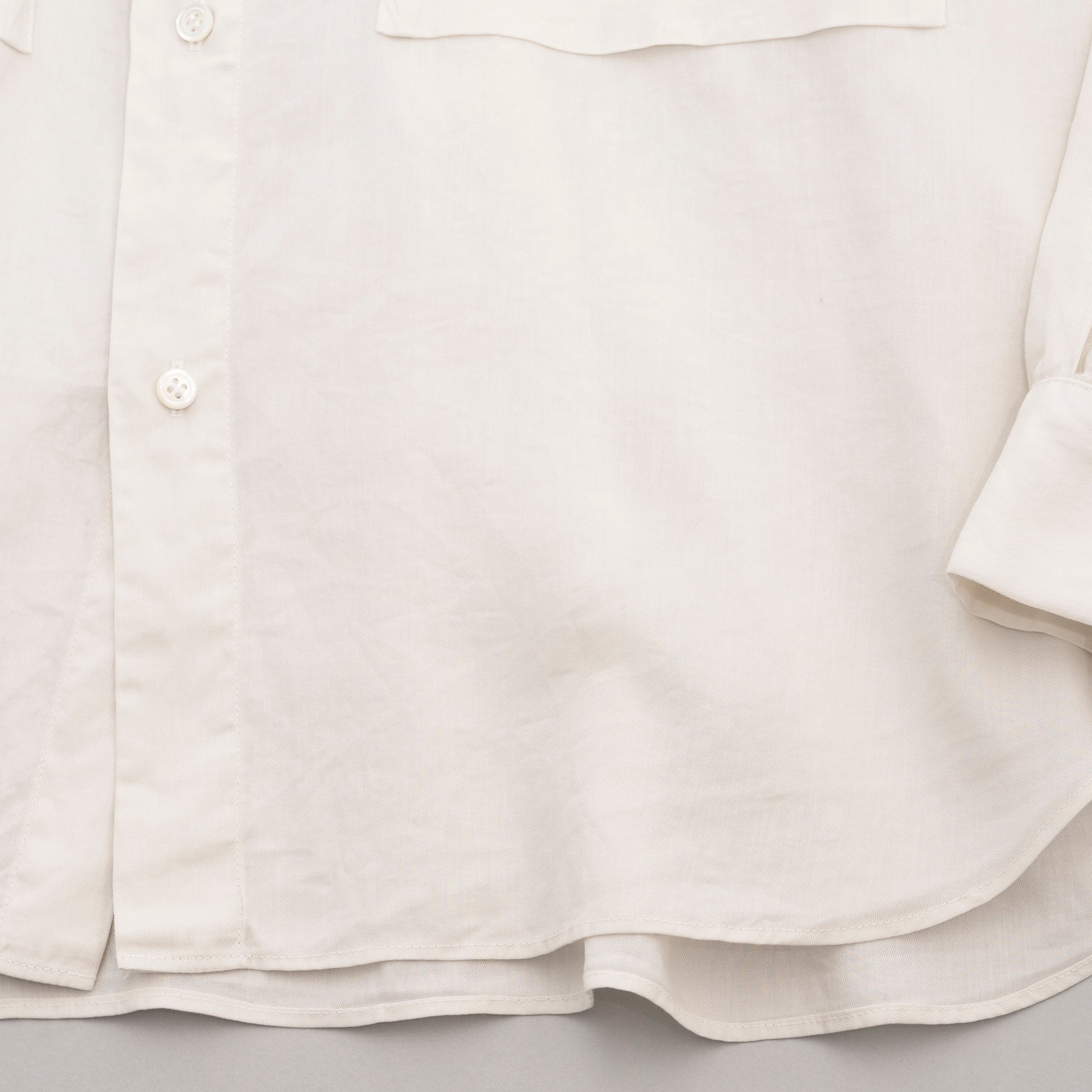 STILL BY HAND Garment Dye Overshirt | Ecru LEO BOUTIQUE