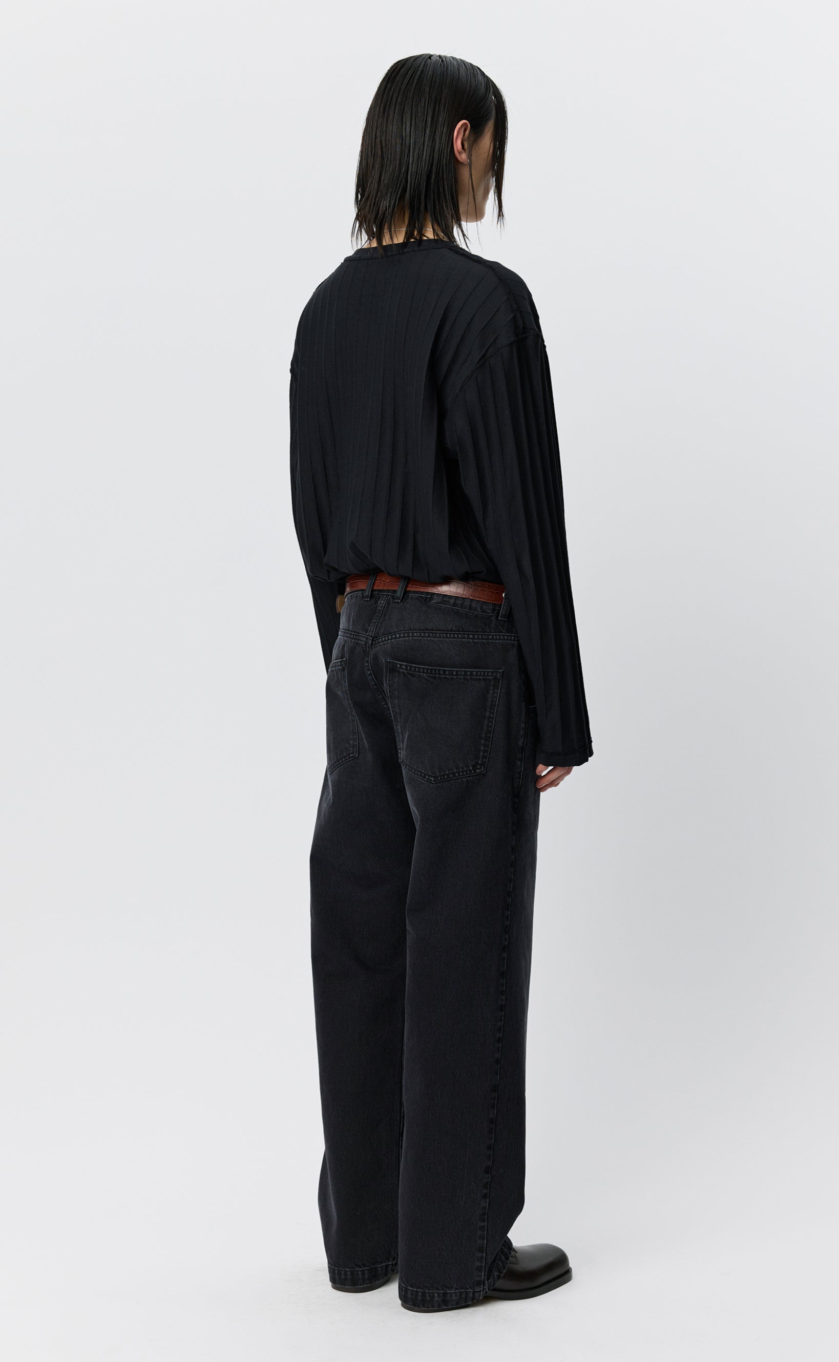 MFPEN Straight Cut Jeans | Faded Black LEO BOUTIQUE