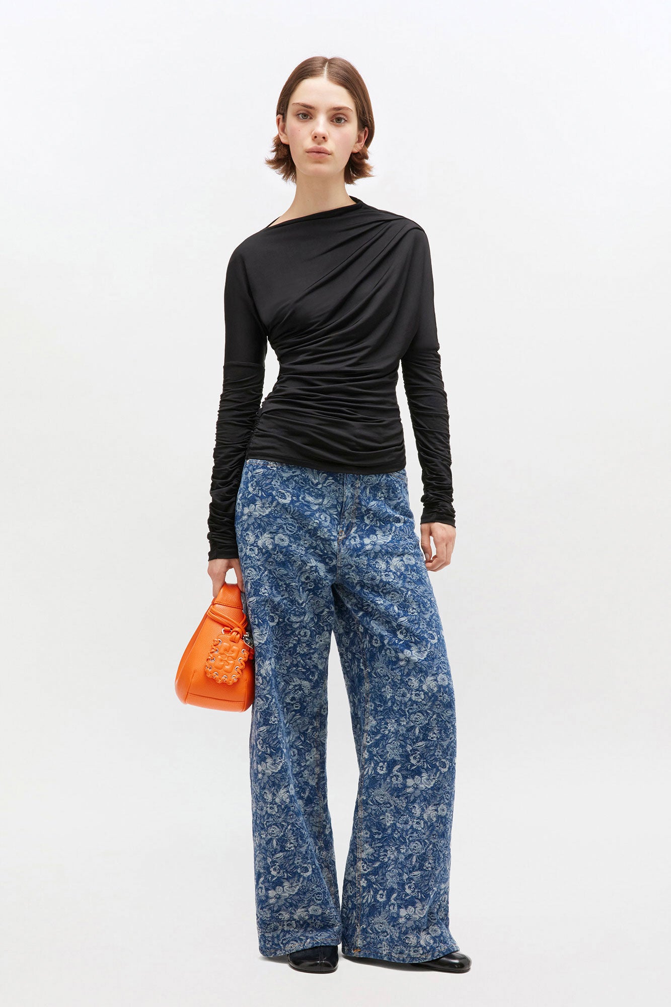 LEO BOUTIQUE Shiny Jersey Ruched LS Top | Black GANNI