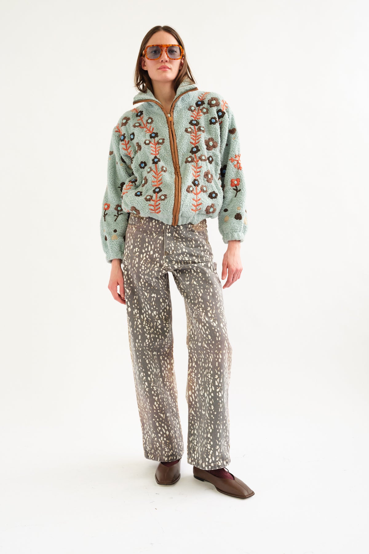 LEO BOUTIQUE Cervantes Hand Embroidered Sherpa Jacket | Light Blue TACH 